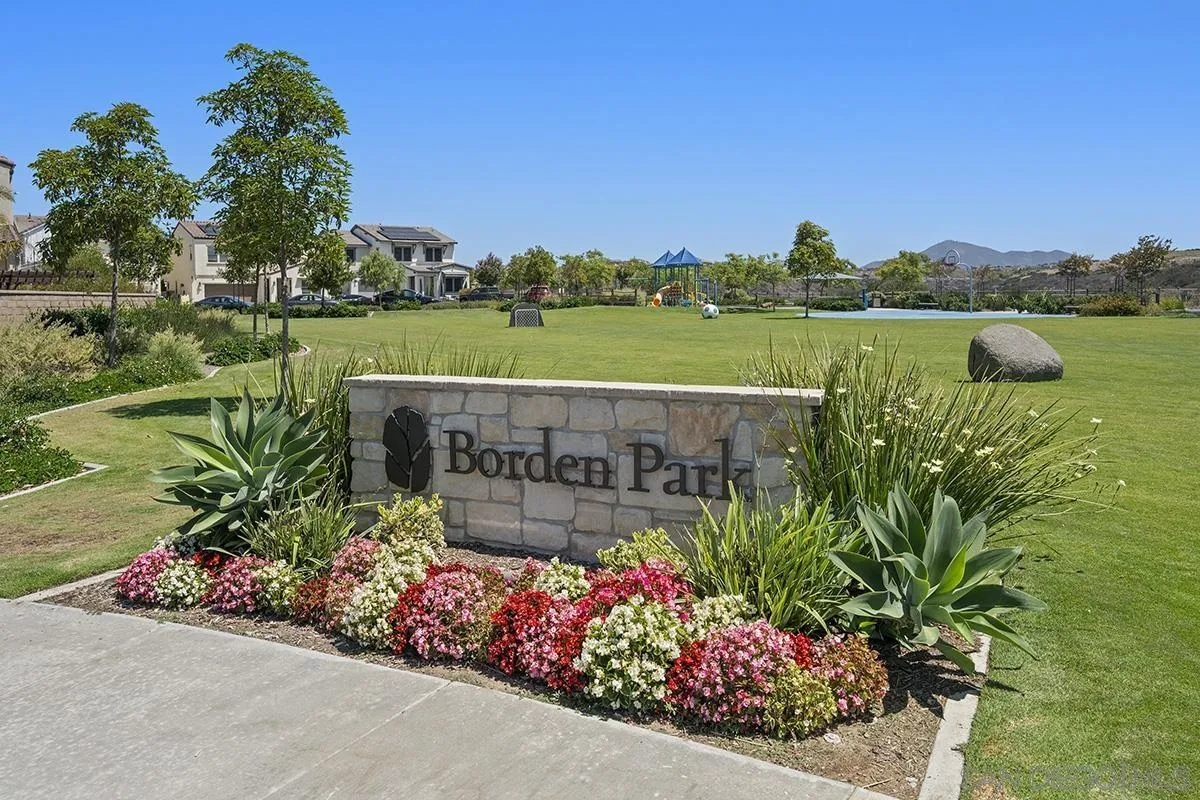 https://cdn.realtyfeed.com/cdn/127/260015091/b539cefc3d89546bd11558203962d74b.webp