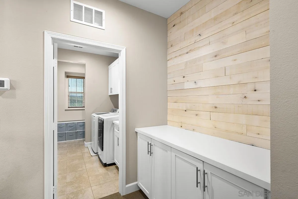 https://cdn.realtyfeed.com/cdn/127/260015091/bbd3572607397f52e8bdbd3233885bdd.webp