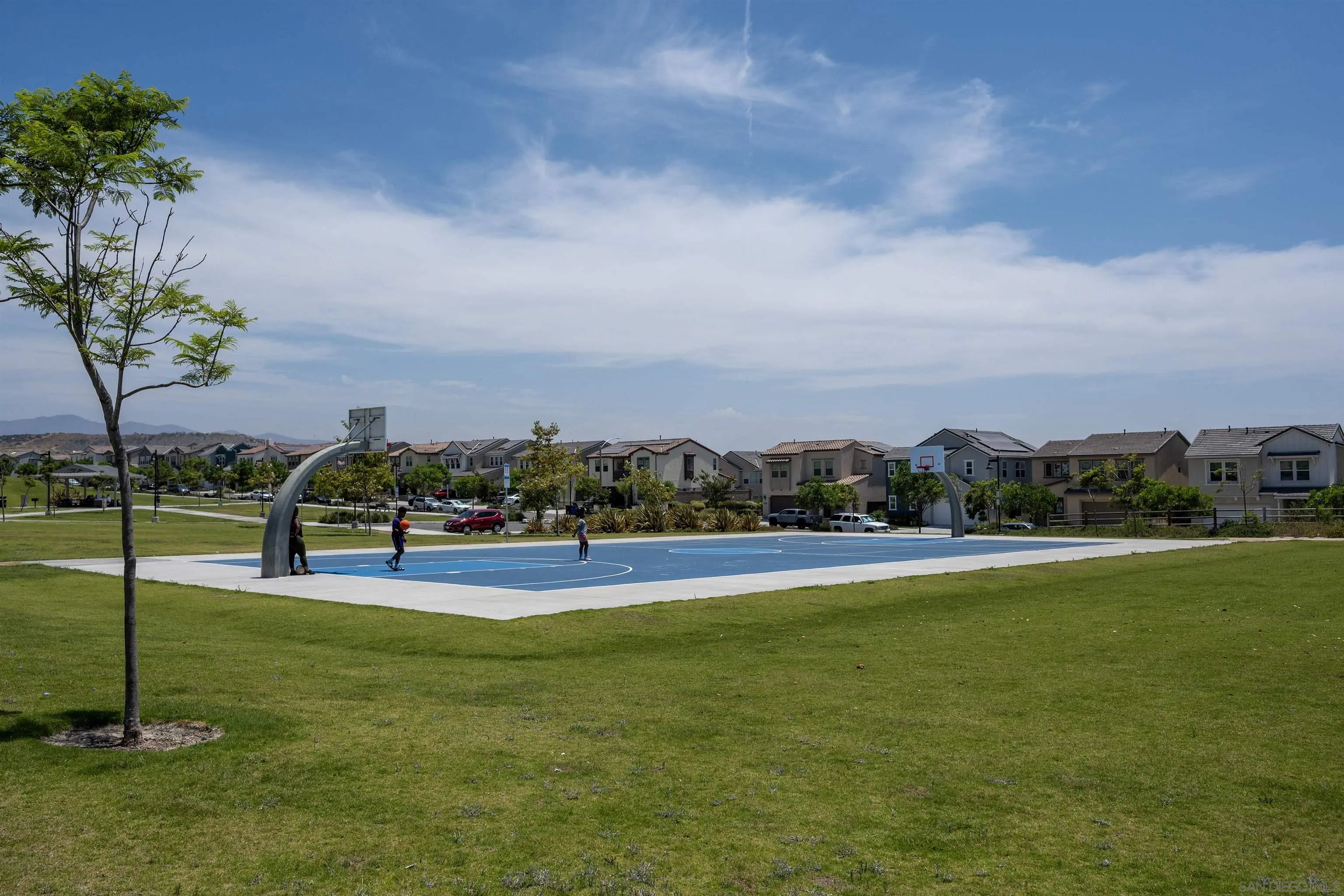 https://cdn.realtyfeed.com/cdn/127/260015091/f8eb617a50def2a96fa1ce85939258e0.webp