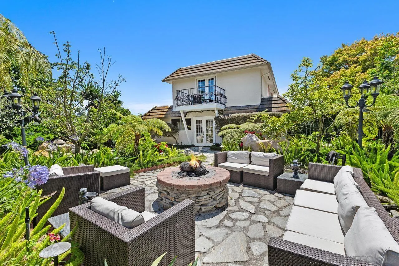 https://cdn.realtyfeed.com/cdn/127/260015093/00211bd92c496f3c4881ed1741900b16.webp