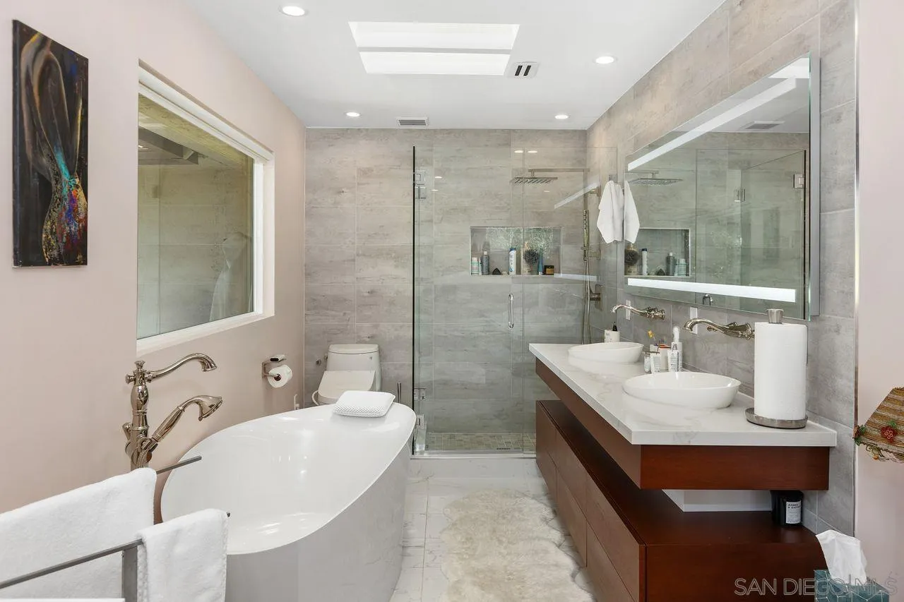 https://cdn.realtyfeed.com/cdn/127/260015093/3d70d882a62dbdc18806460450151e7d.webp