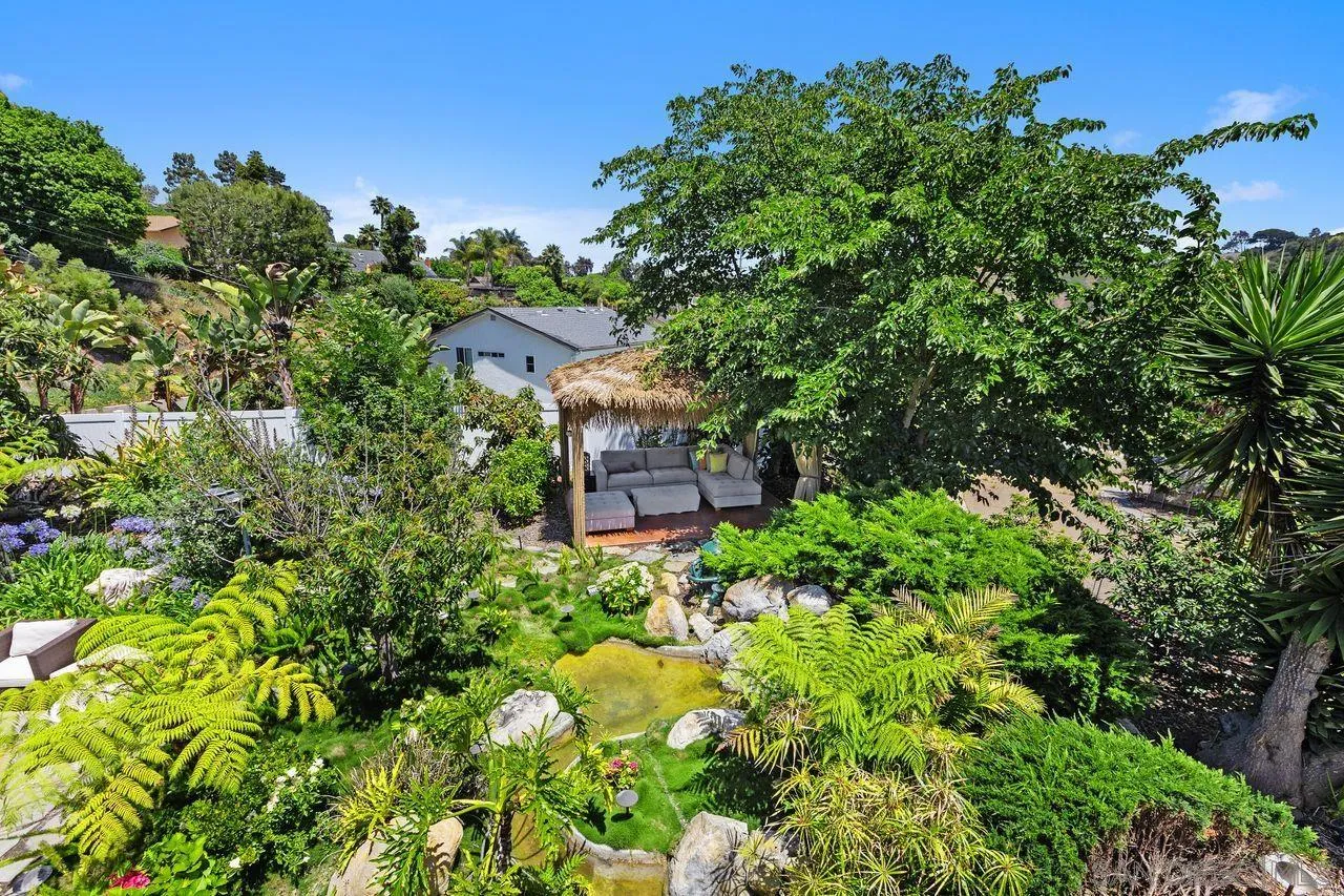 https://cdn.realtyfeed.com/cdn/127/260015093/51fbc9ef53df2454fed992b5aa32133b.webp