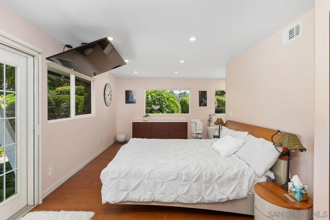 https://cdn.realtyfeed.com/cdn/127/260015093/b6e89e87da10504490564b4dce3a6b6d.webp