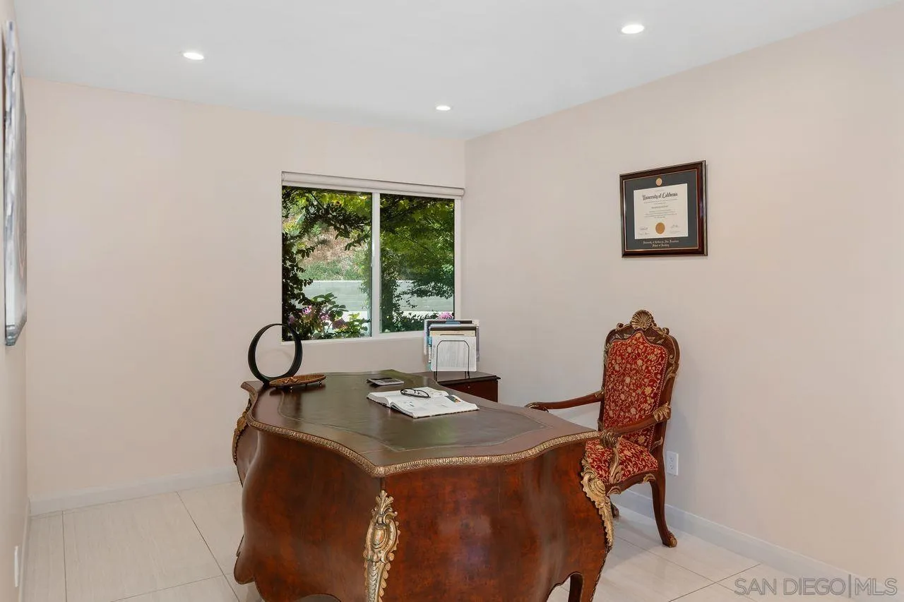 https://cdn.realtyfeed.com/cdn/127/260015093/e18d0844954cdbeaddeba6ad47ca2626.webp