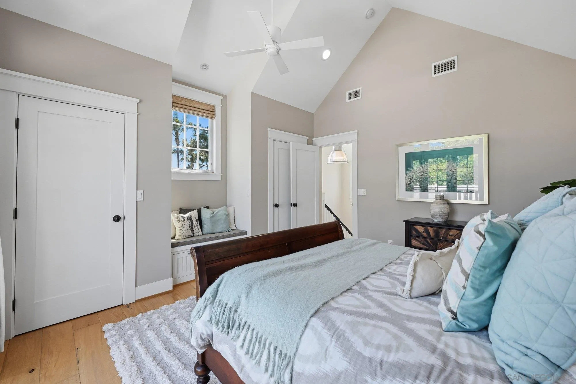 https://cdn.realtyfeed.com/cdn/127/260015098/3e31975f505435da4fc68e0cabbd4fd5.webp