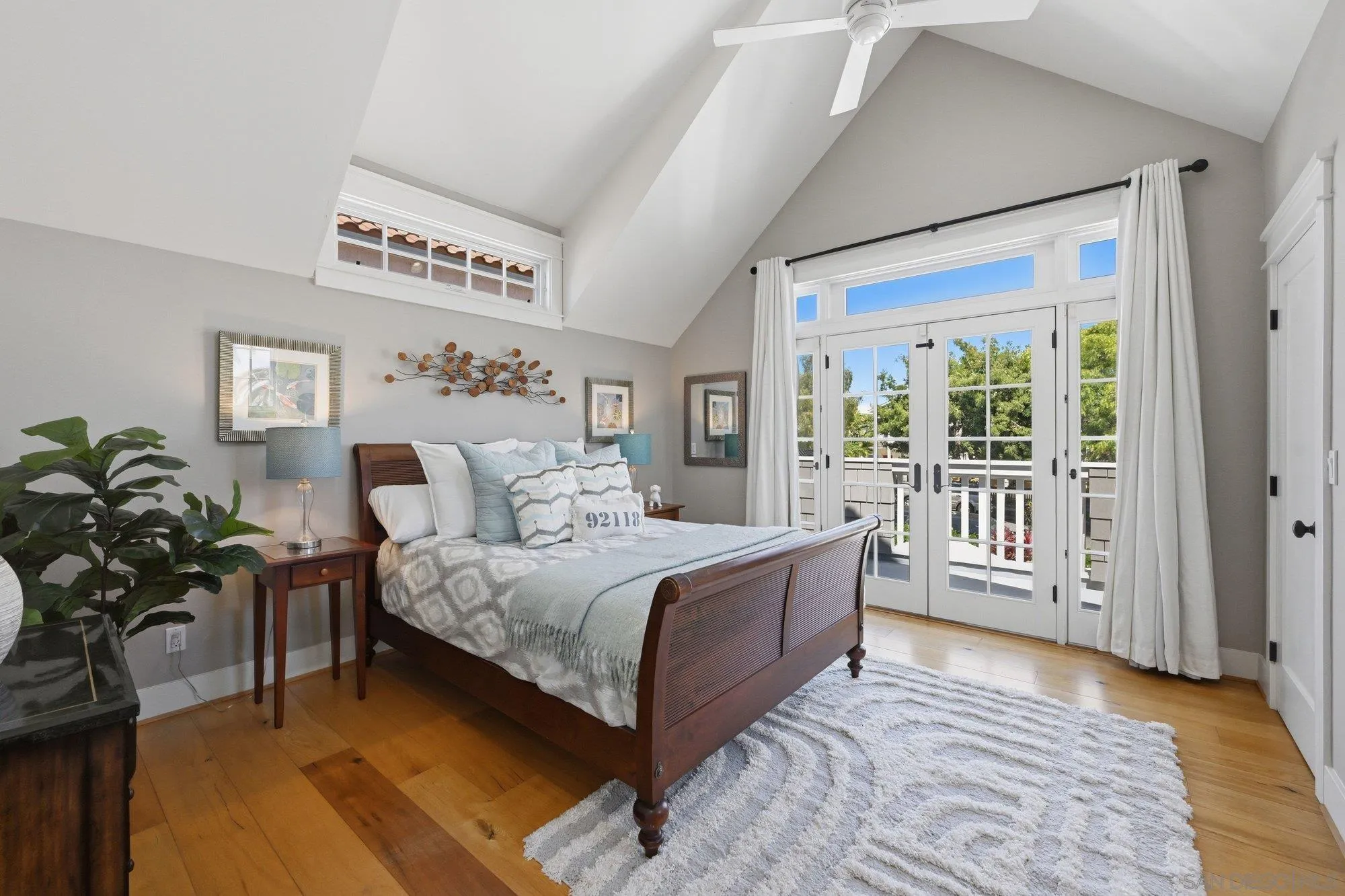 https://cdn.realtyfeed.com/cdn/127/260015098/4130fa8781d1fb7643165e96c9963505.webp