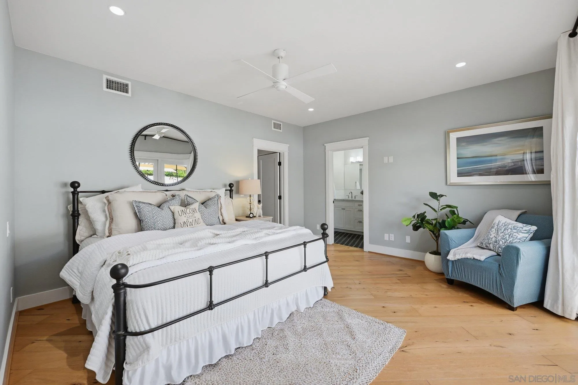 https://cdn.realtyfeed.com/cdn/127/260015098/aced59b1edd77ed751c75c027e106502.webp