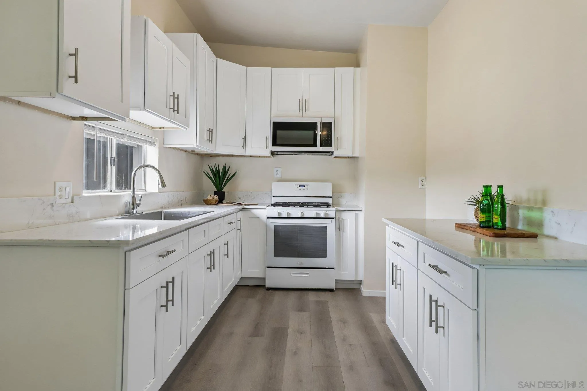 https://cdn.realtyfeed.com/cdn/127/260015099/085598b962a8c2b60227c6df04cb4010.webp