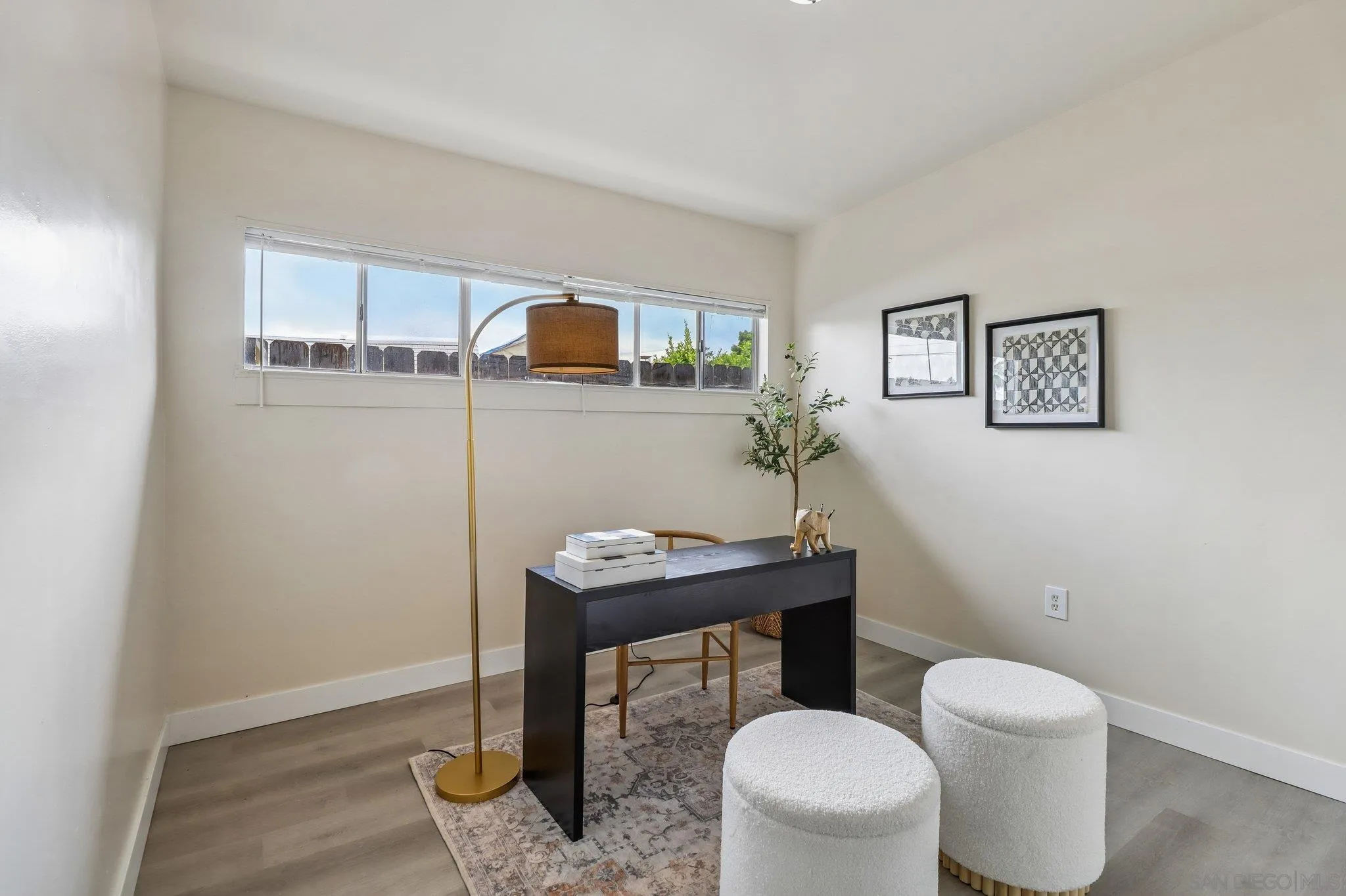 https://cdn.realtyfeed.com/cdn/127/260015099/3f09419171a815522a03ec21c599ba51.webp