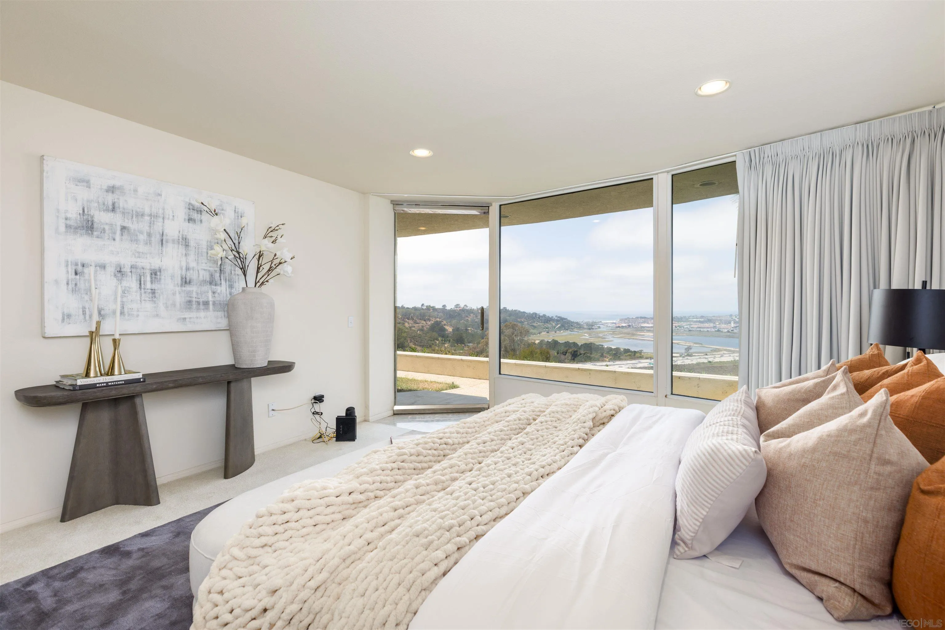 https://cdn.realtyfeed.com/cdn/127/260015103/429984253bfc2de7f4542d1eba824bcb.webp