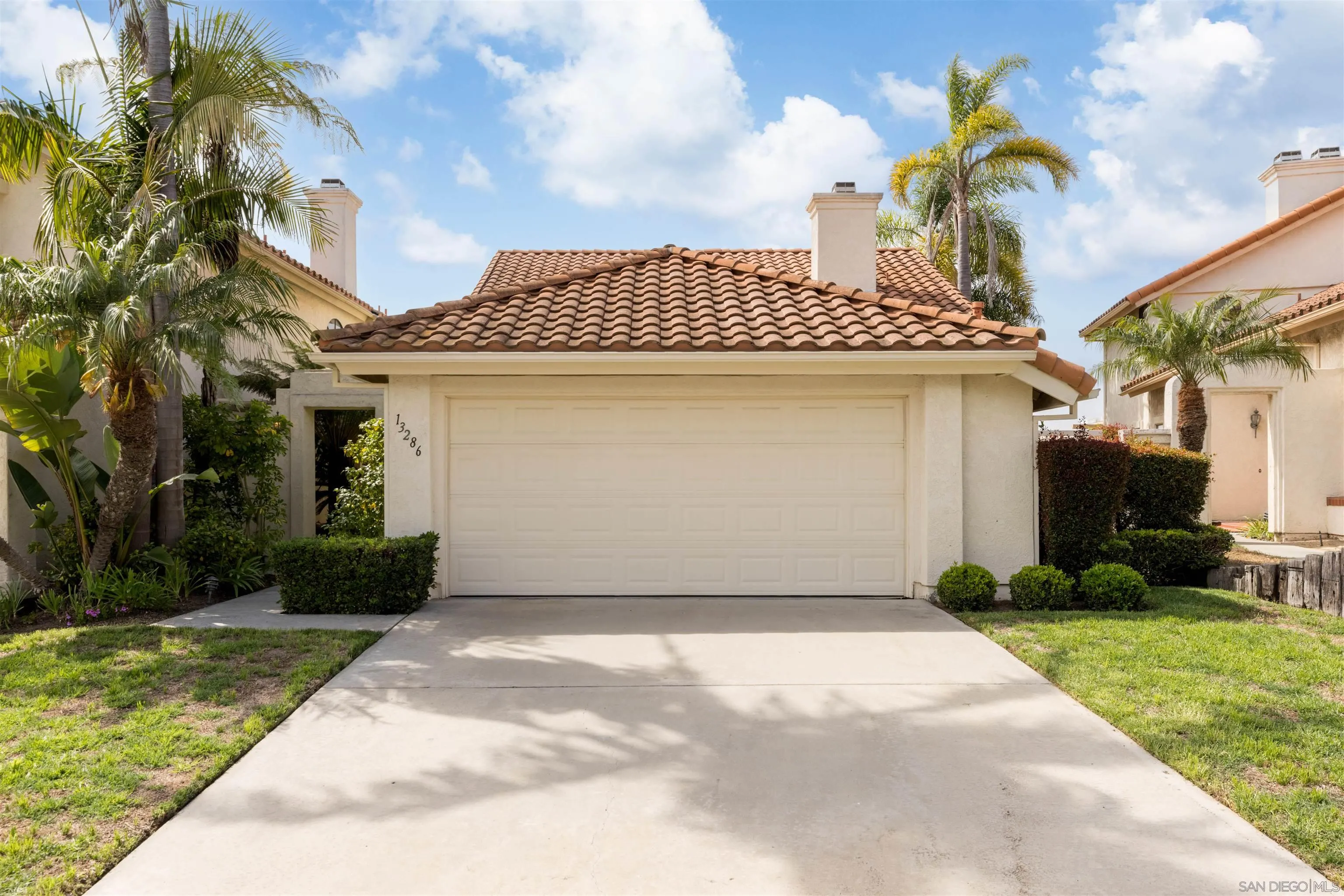 https://cdn.realtyfeed.com/cdn/127/260015103/a96d93c930f54139dad4a924152d70cc.webp