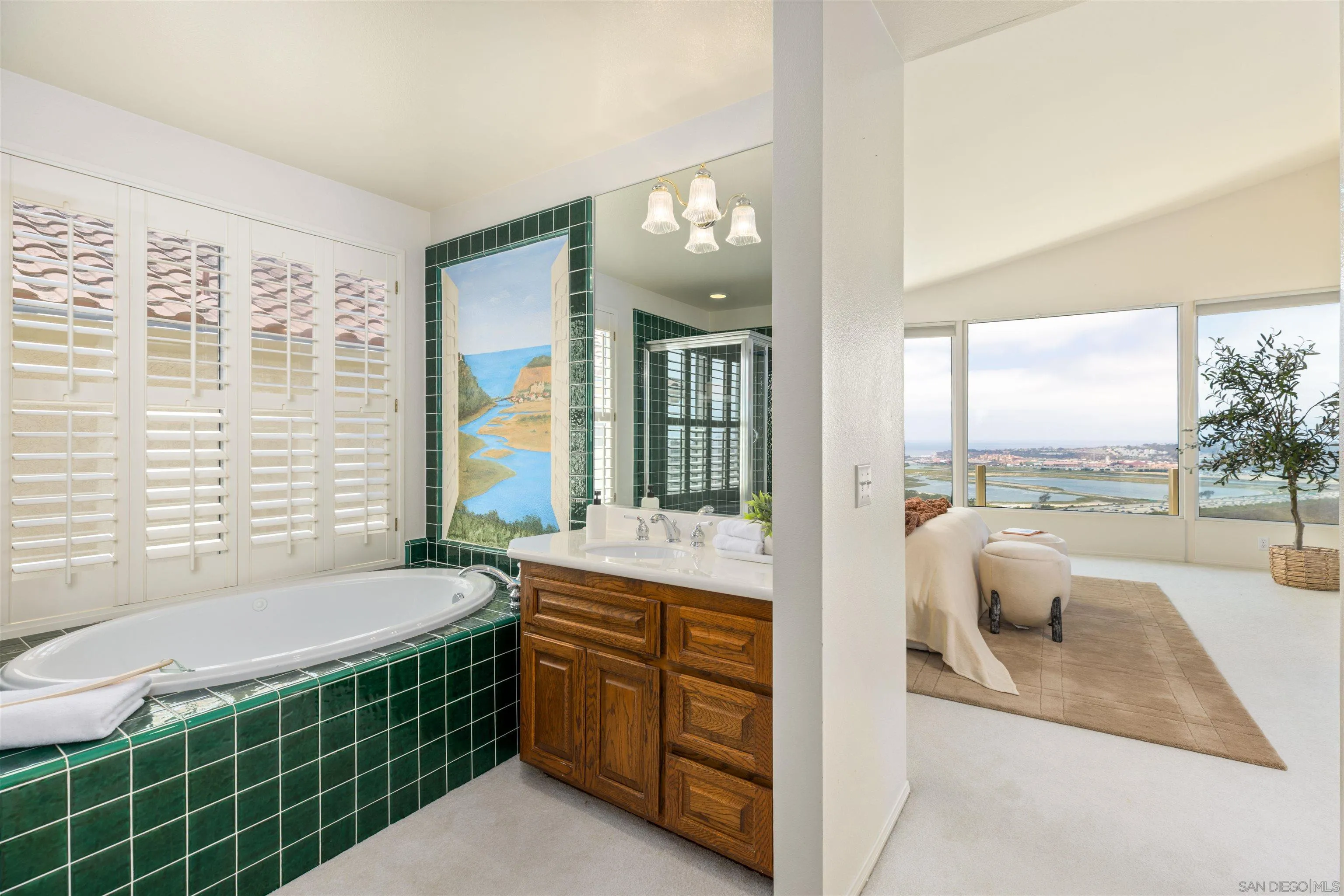https://cdn.realtyfeed.com/cdn/127/260015103/da96f75c41d9aa33be798eb4d9b3abe7.webp