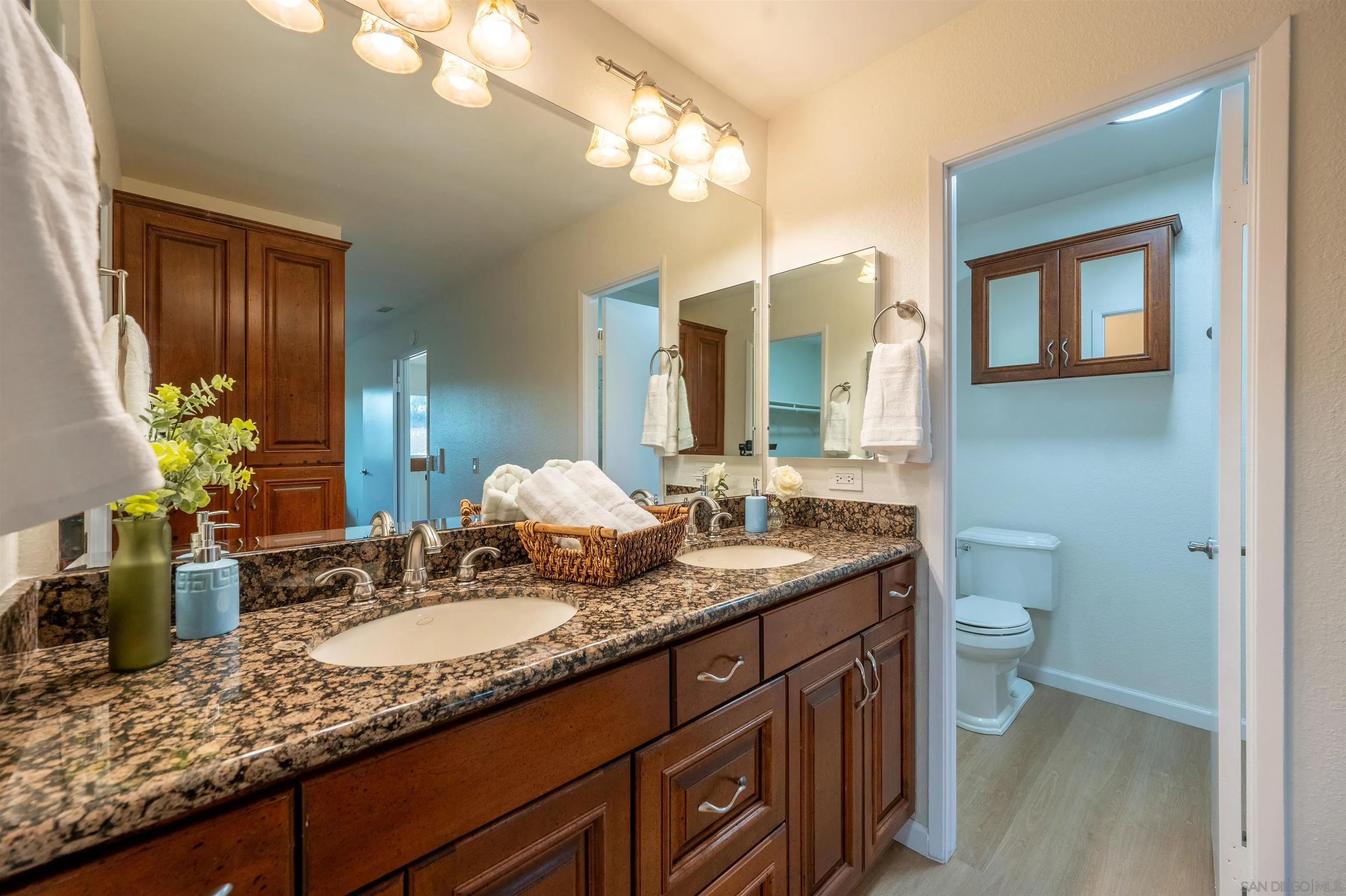 https://cdn.realtyfeed.com/cdn/127/260015109/5282ede3a12a71f0c94c75b32bbaebfb.webp