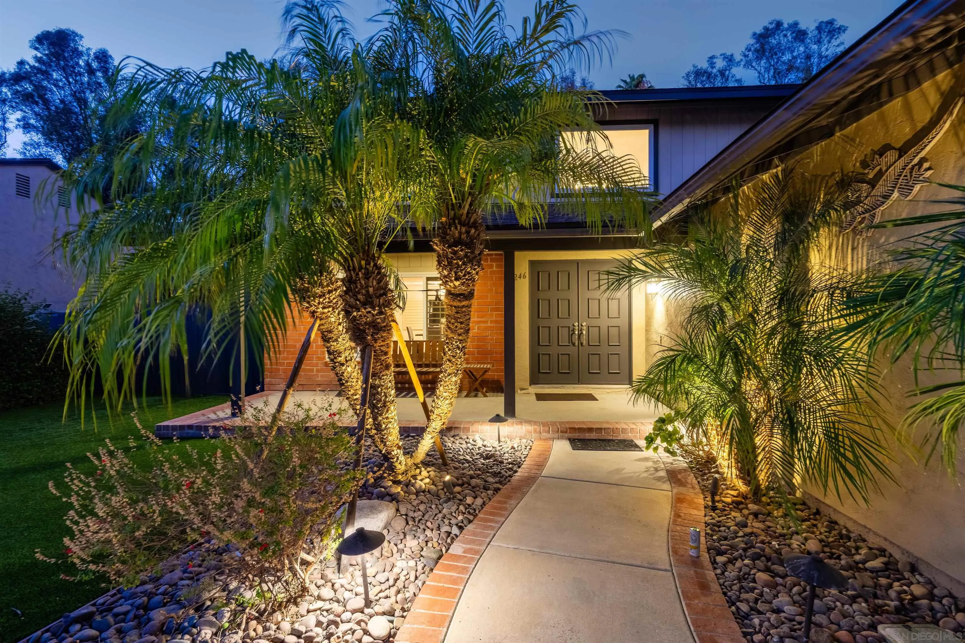 https://cdn.realtyfeed.com/cdn/127/260015109/89e3c2afe2661f2612a4ef246f5d6836.webp