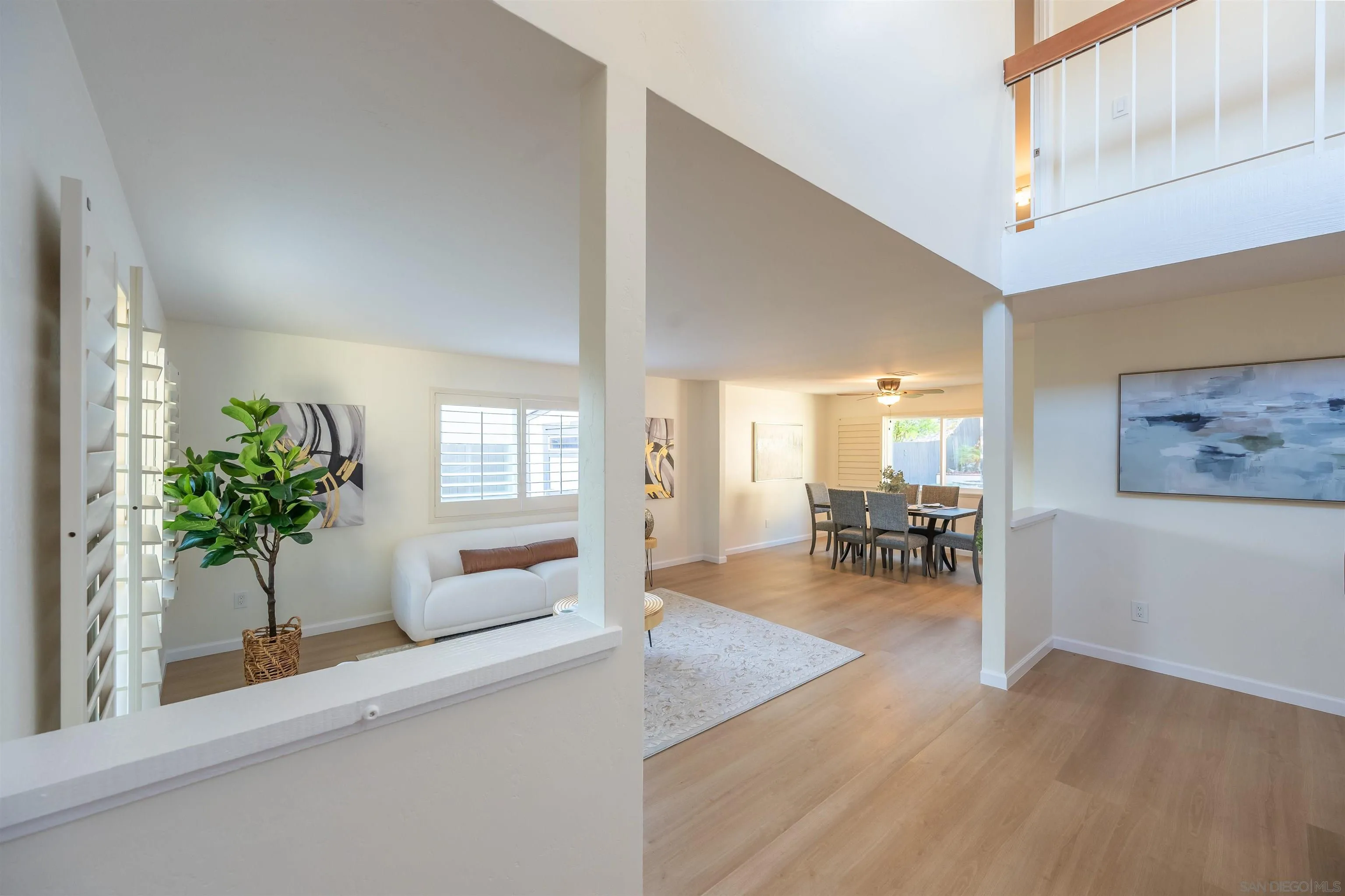 https://cdn.realtyfeed.com/cdn/127/260015109/af75d46fe2f598ae7993e86745e0498b.webp