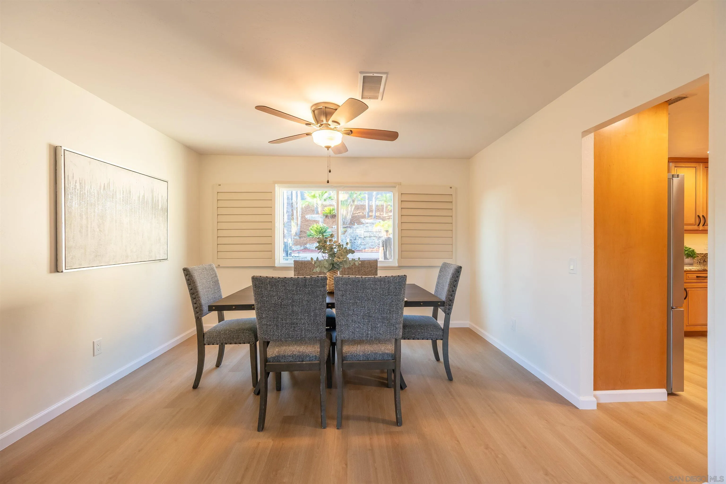 https://cdn.realtyfeed.com/cdn/127/260015109/c8252bba0761a77804f32436b7378997.webp