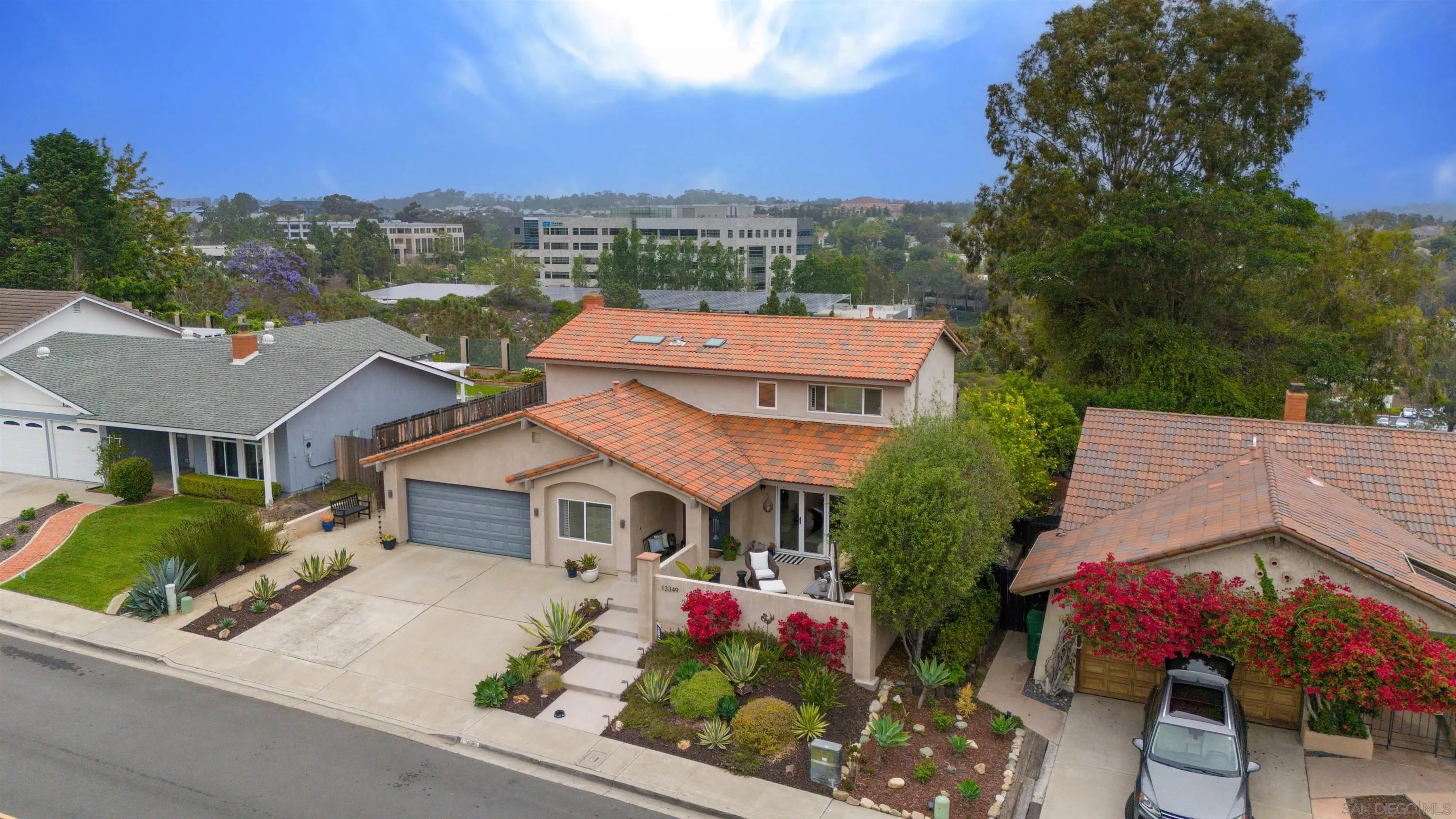 https://cdn.realtyfeed.com/cdn/127/260015114/307436dbbf0ddb639294ac20d2c400fa.webp