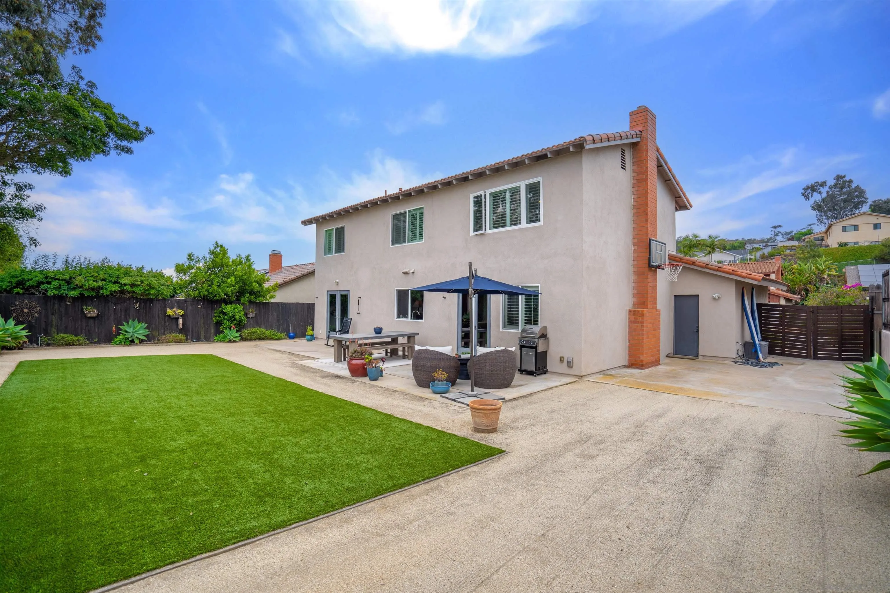 https://cdn.realtyfeed.com/cdn/127/260015114/b26e64912e86807e47df62d1959fafa0.webp