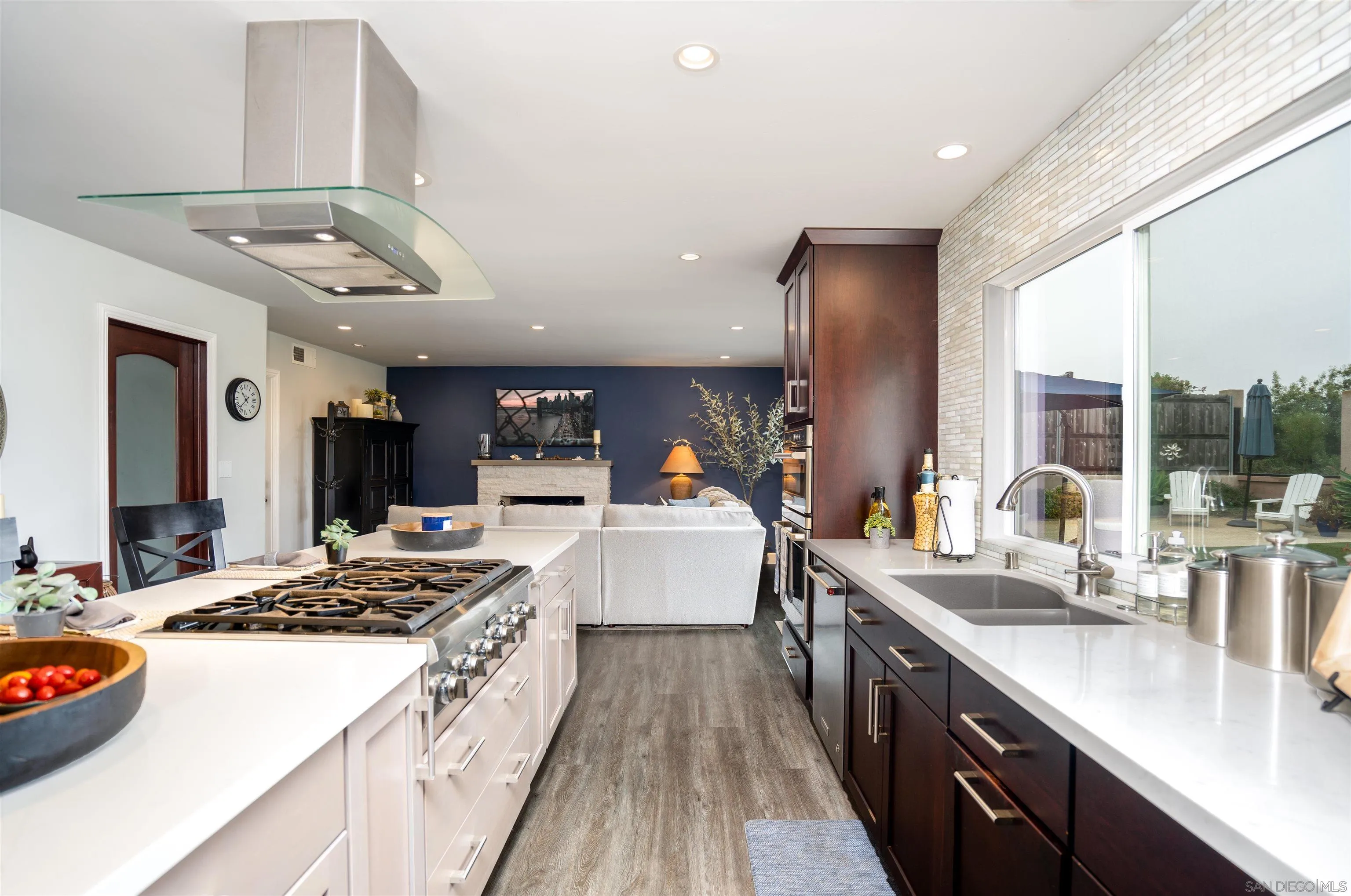 https://cdn.realtyfeed.com/cdn/127/260015114/d82da29cddd498cbedcbd5d72b0b1e8b.webp