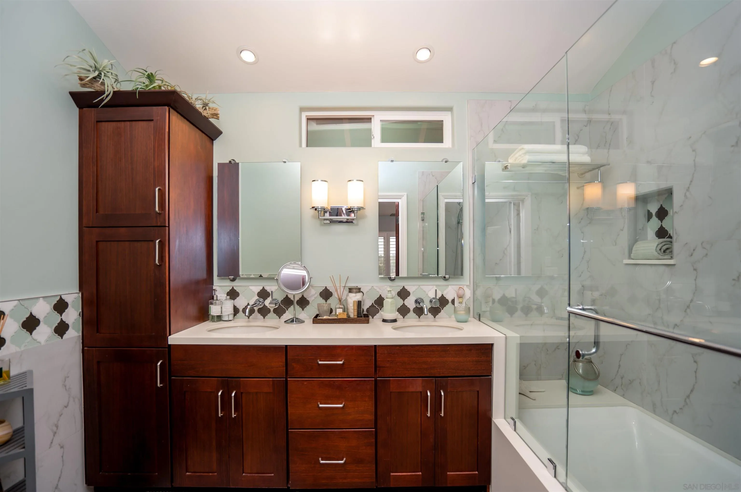 https://cdn.realtyfeed.com/cdn/127/260015114/f7c8e891d8c830dd2cf695f21133790d.webp