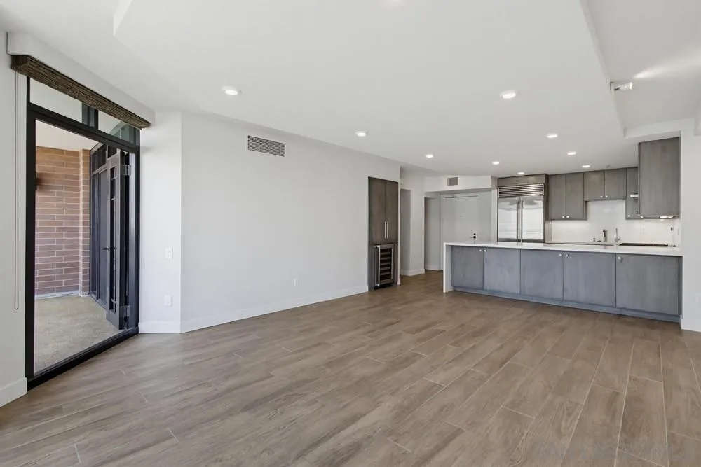 Photo #10: 260015116 Listing: Photo #10