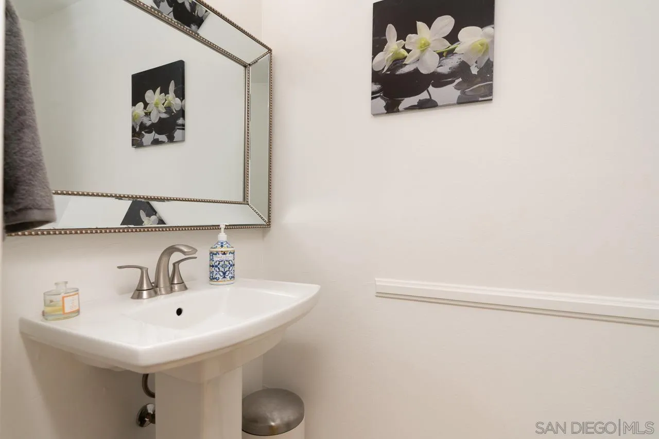 https://cdn.realtyfeed.com/cdn/127/260015118/0ae3cac04e373dda65747255f06874c7.webp