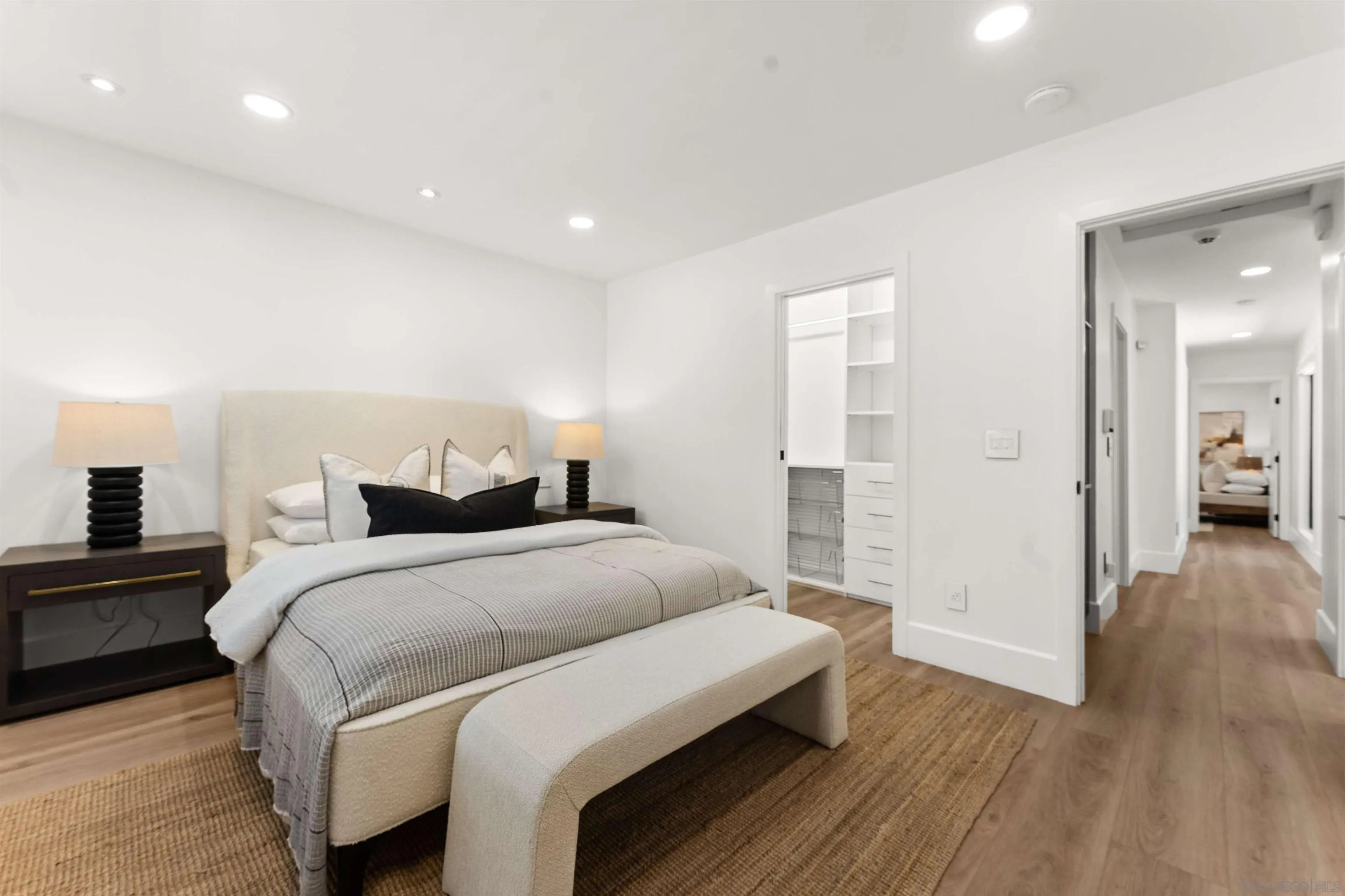 https://cdn.realtyfeed.com/cdn/127/260015122/119976192a0758b9b0cb67ca996e6be3.webp