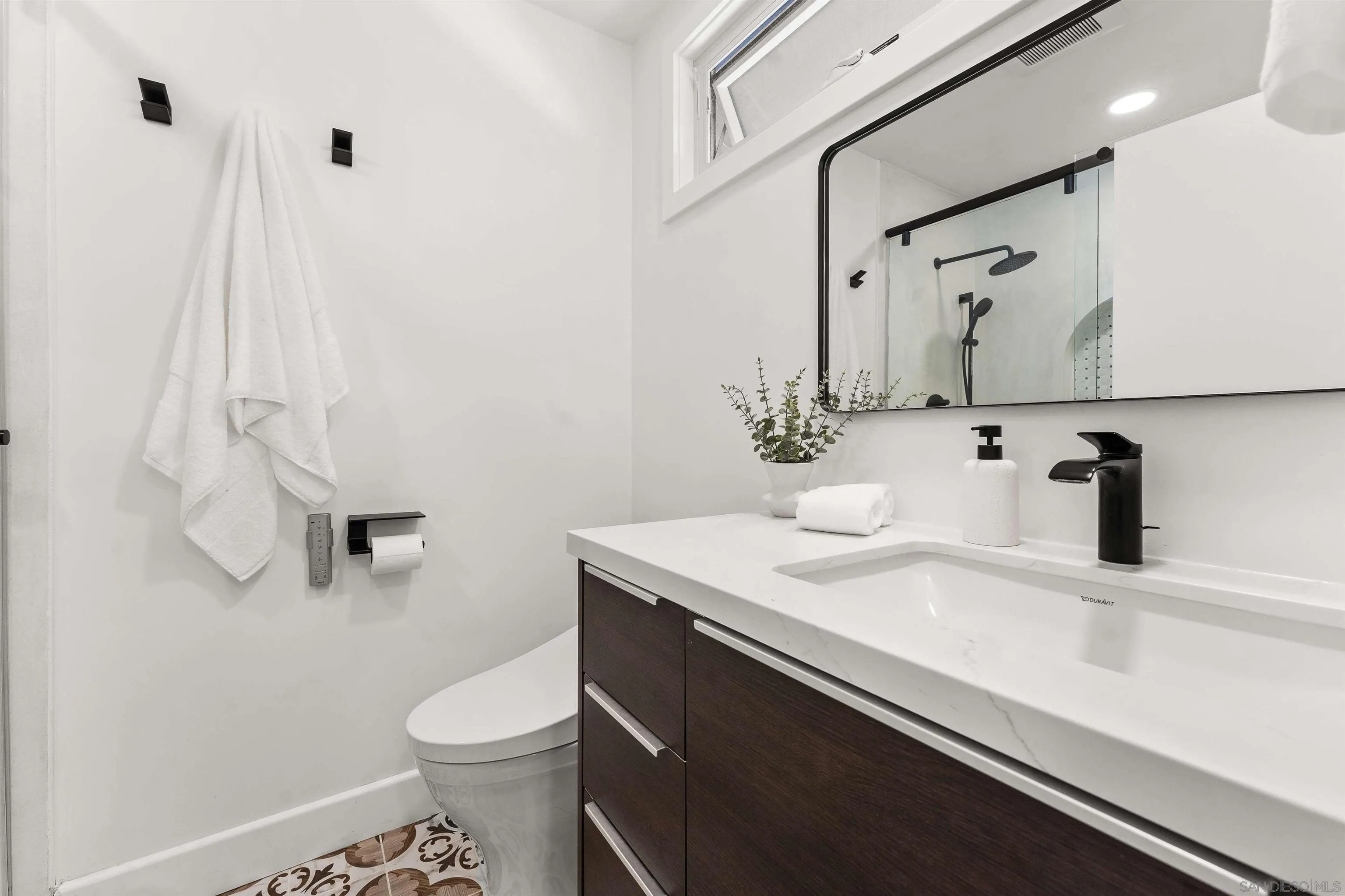 https://cdn.realtyfeed.com/cdn/127/260015122/48300e7d98c573720b31621dc2d390bc.webp