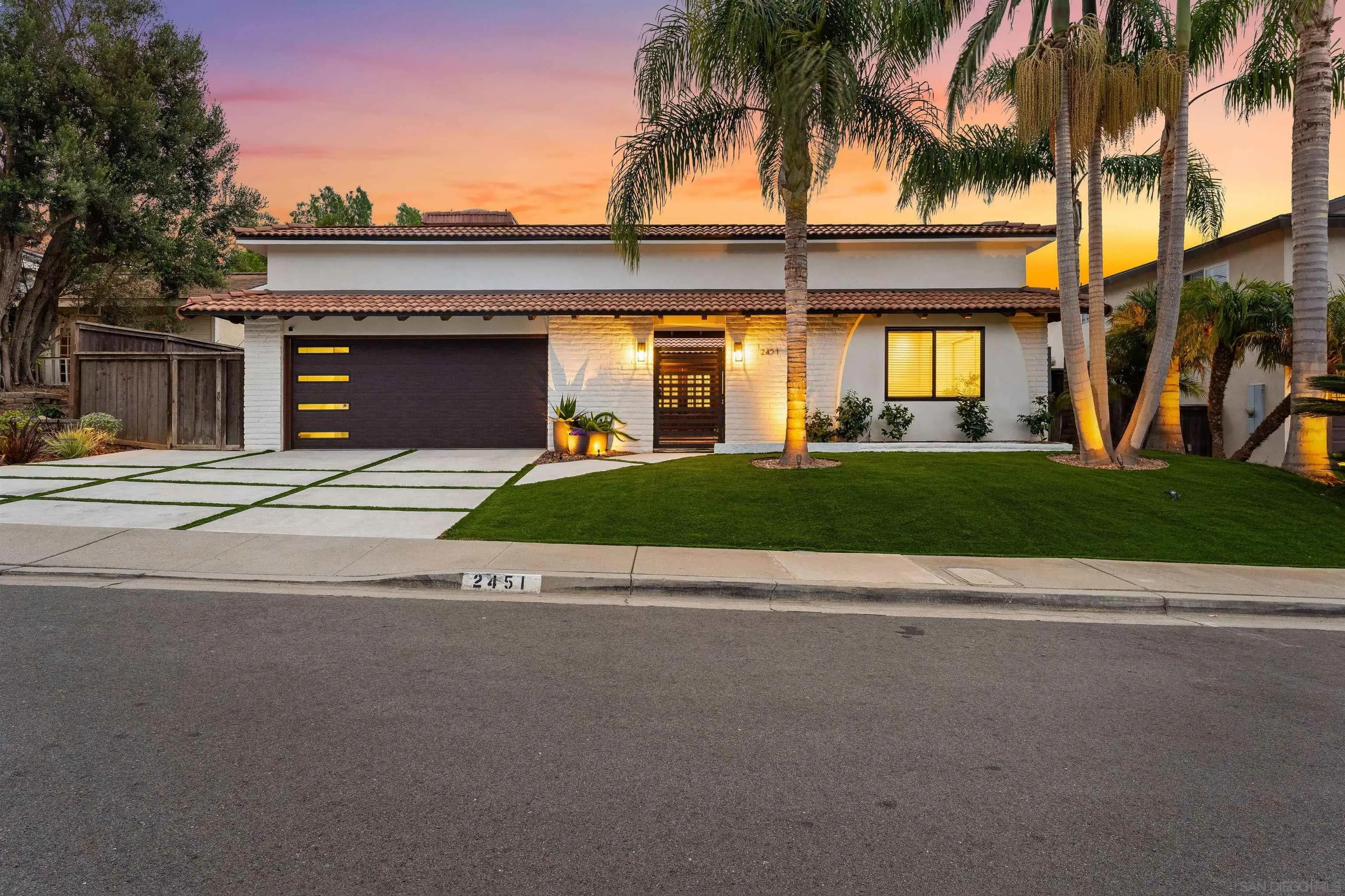 https://cdn.realtyfeed.com/cdn/127/260015122/780499ded729b6213c7c2543fb01204d.webp