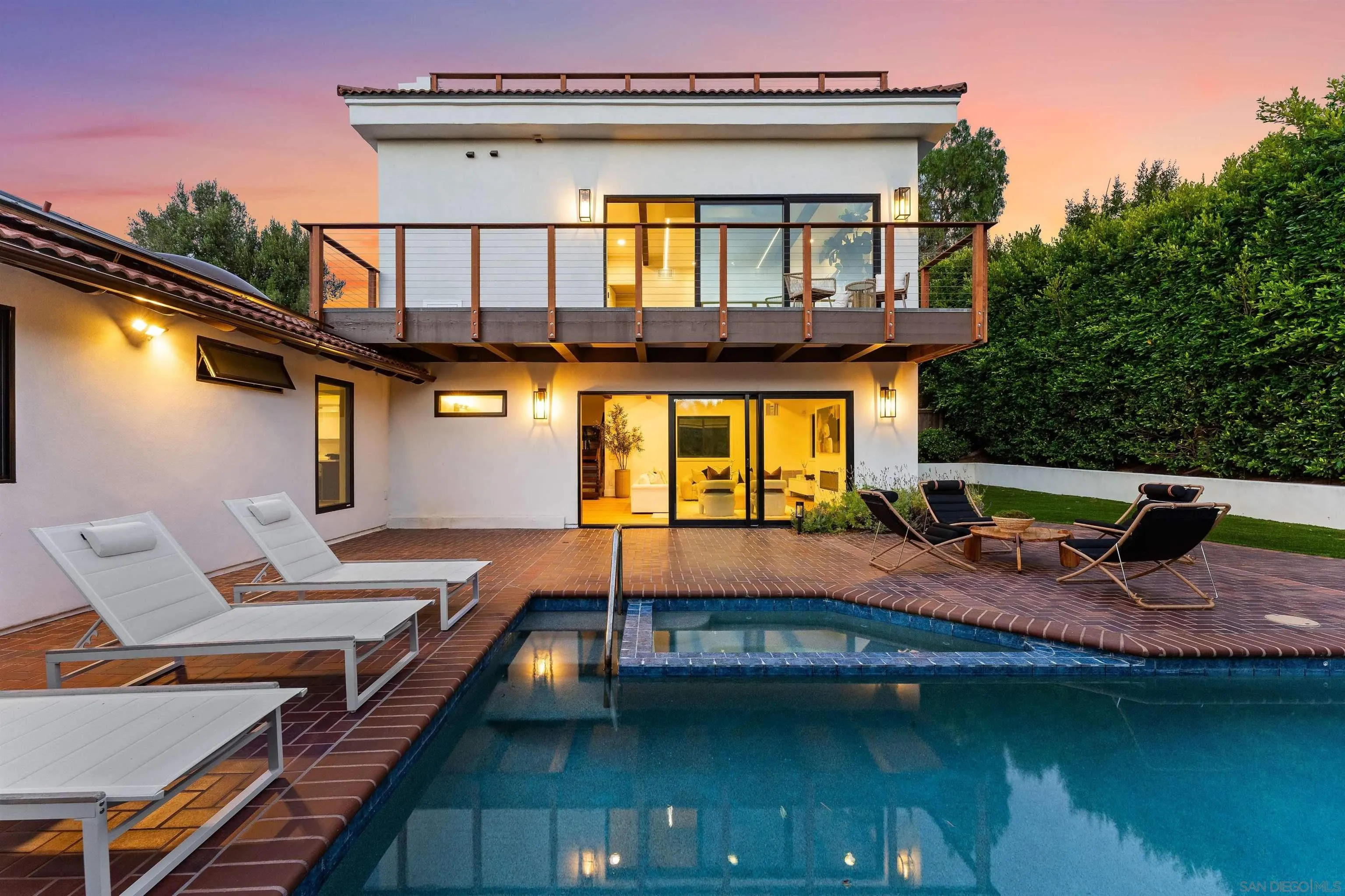 https://cdn.realtyfeed.com/cdn/127/260015122/c94ec90d7d3e3b39d721342c0a454fe7.webp