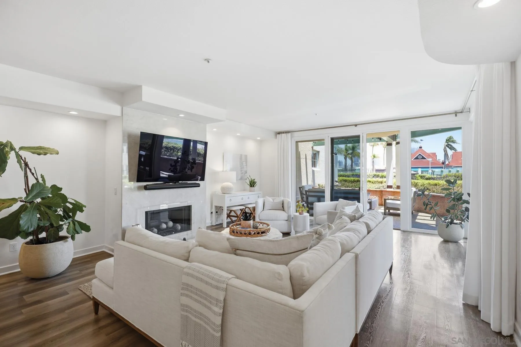 Photo #6: 260015127 Listing: Photo #6