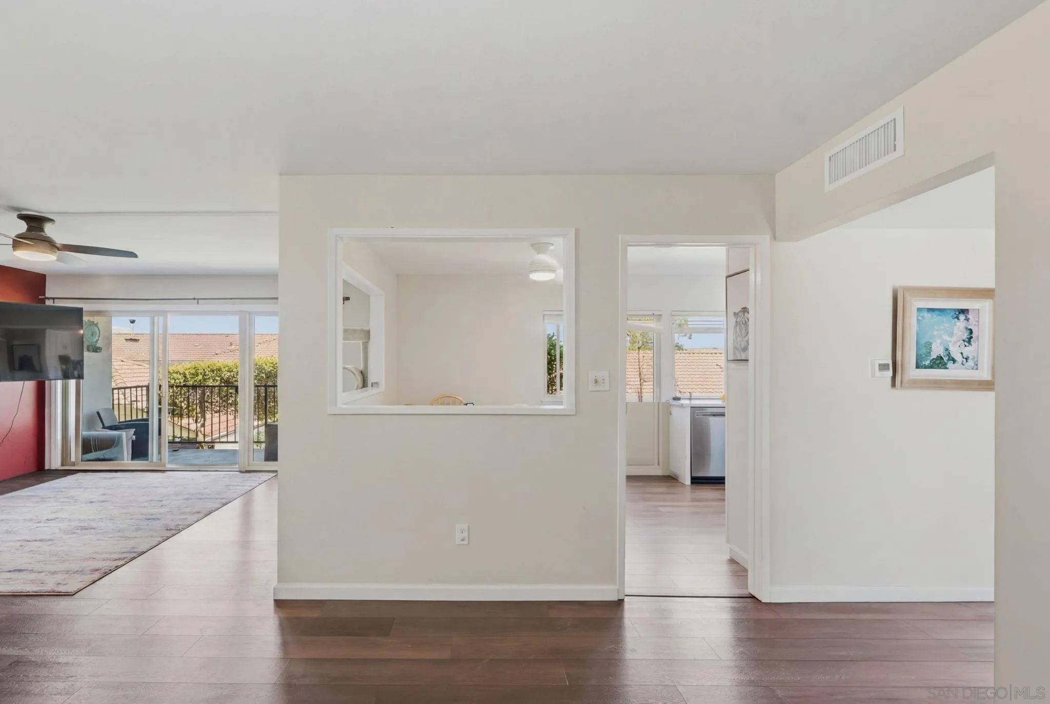 https://cdn.realtyfeed.com/cdn/127/260015128/31818ae9970816c37dd73c705f6c3ca1.webp