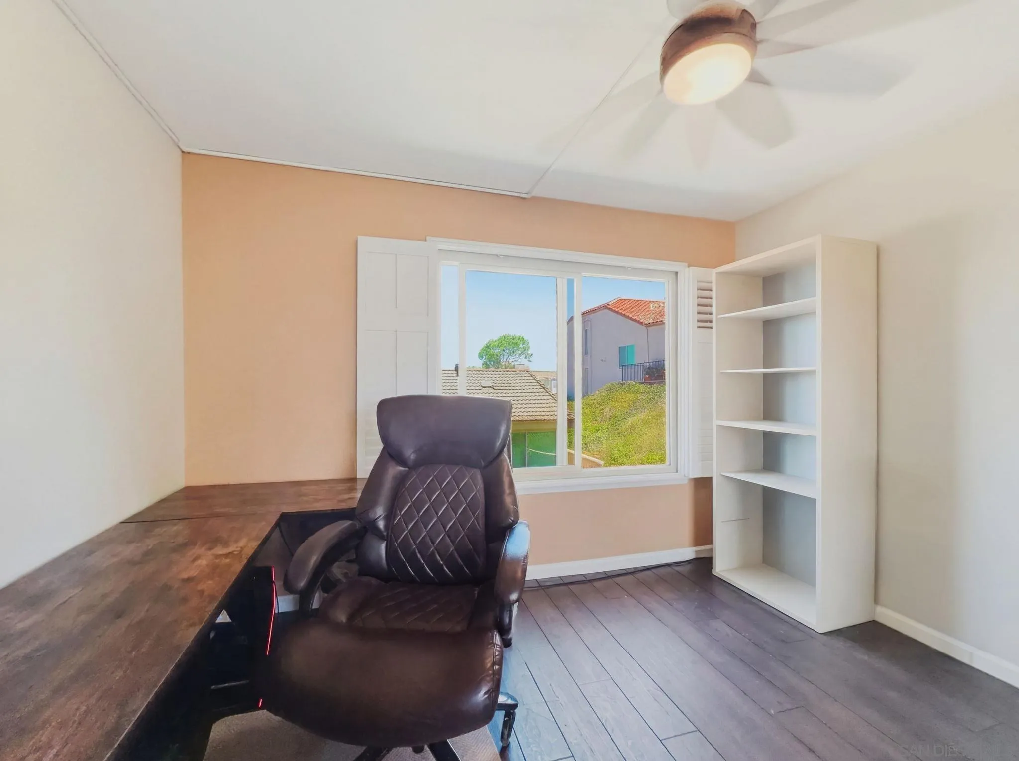 https://cdn.realtyfeed.com/cdn/127/260015128/32121274a3b613ce8a37c677a1a76e6d.webp