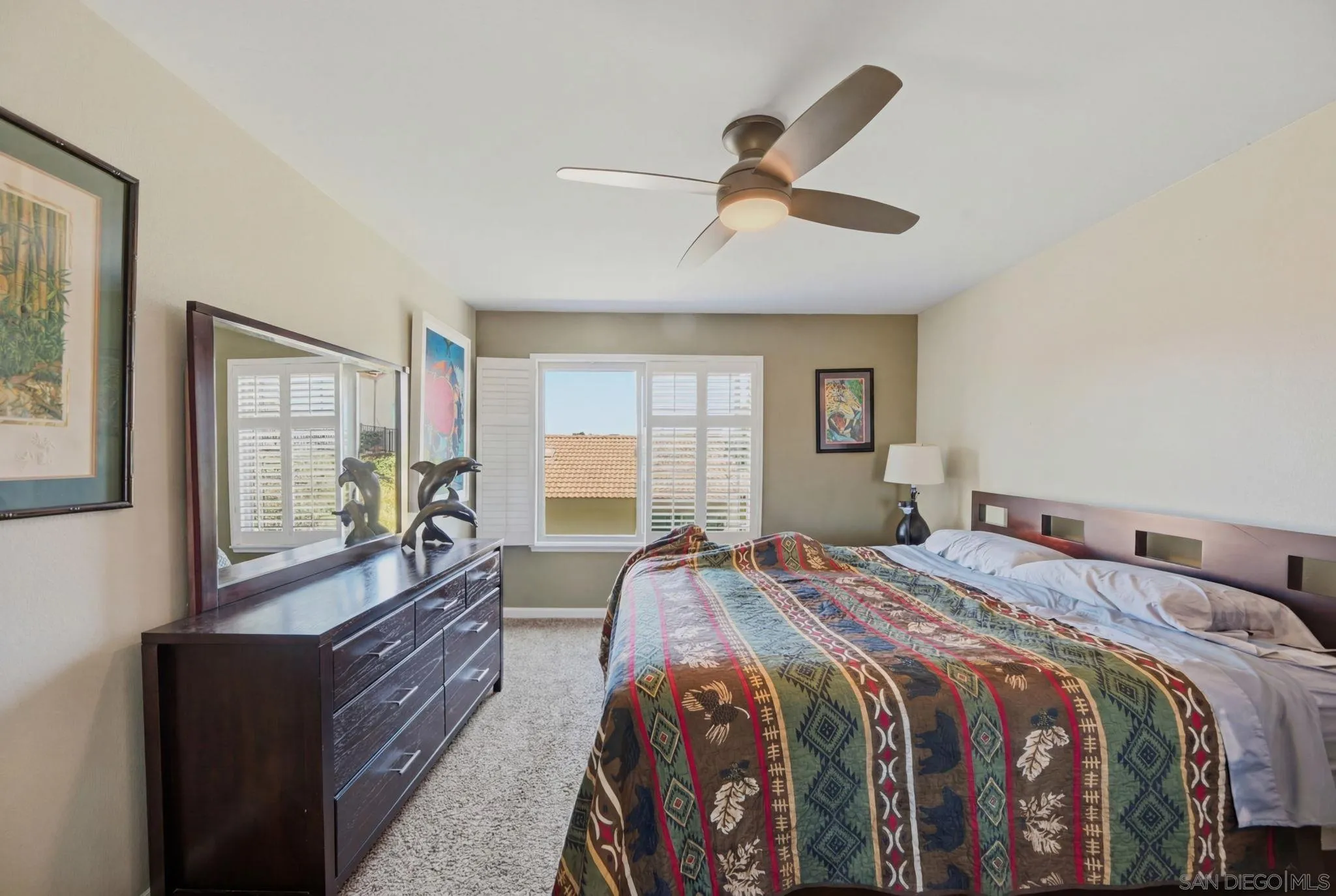 https://cdn.realtyfeed.com/cdn/127/260015128/9e4feab5f7d84ca3b2a36ddec243976b.webp