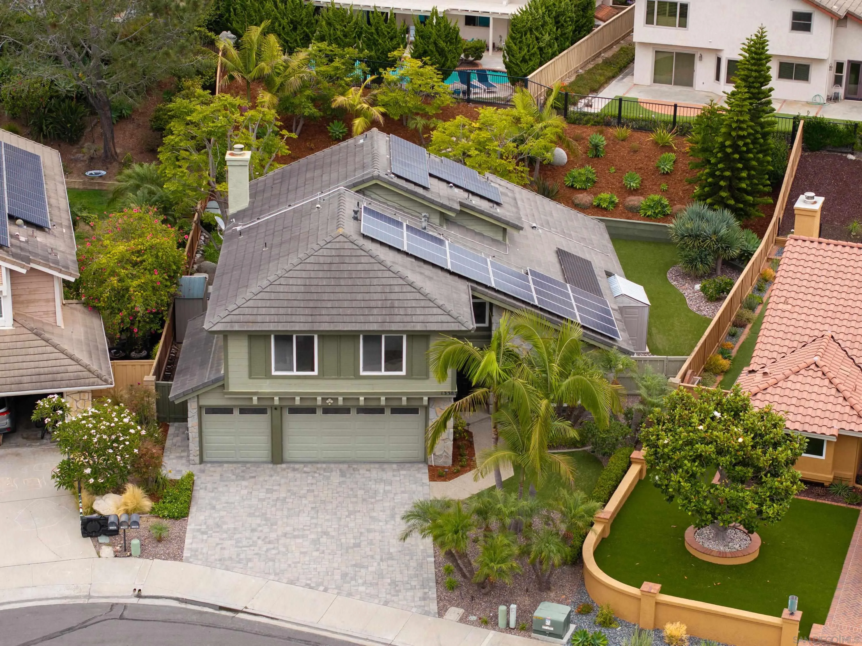https://cdn.realtyfeed.com/cdn/127/260015137/8da355b66bb32d88ae0616dfef841ff9.webp