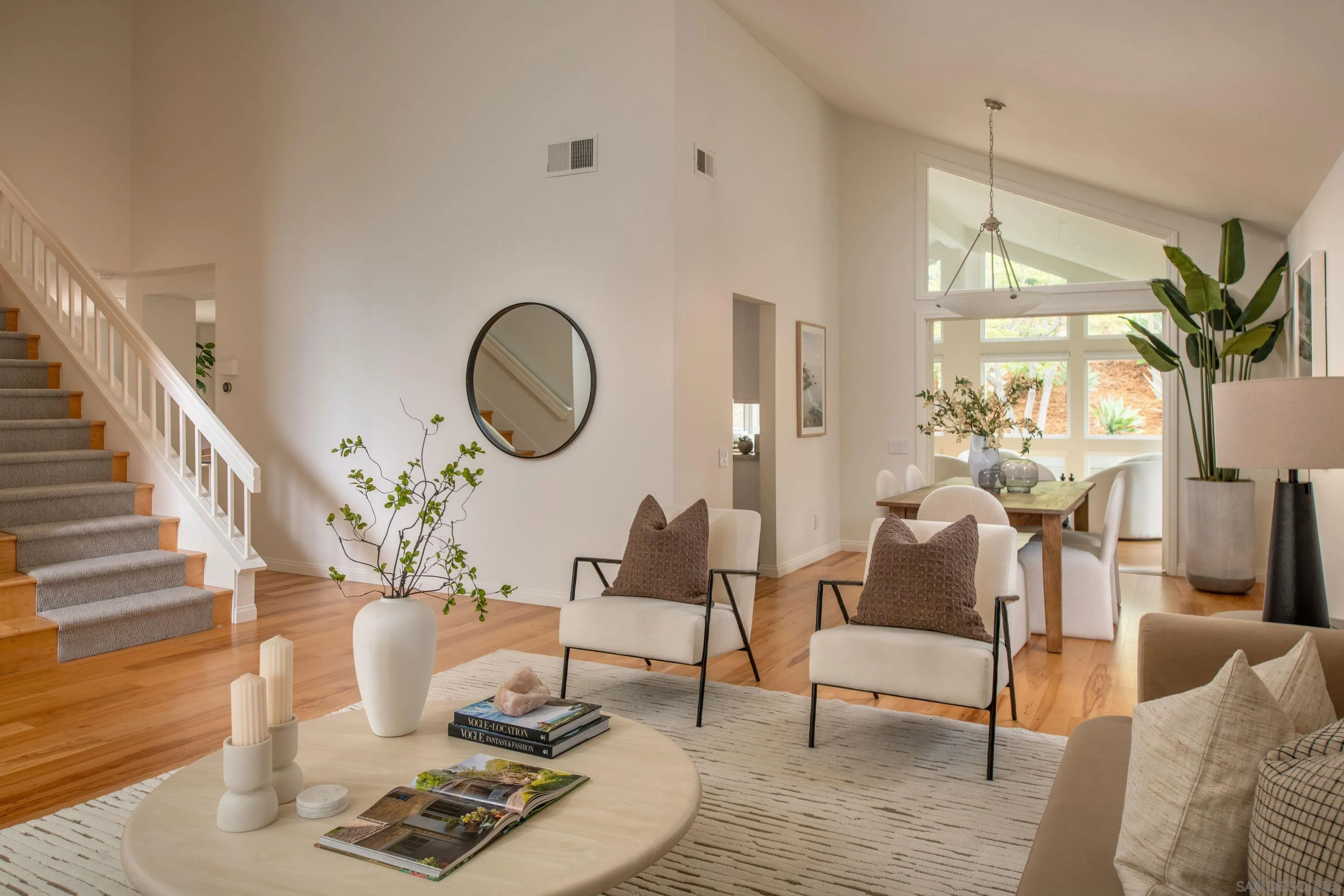 https://cdn.realtyfeed.com/cdn/127/260015137/b1ed0c3a03be6ba449f7d476bdccbed1.webp