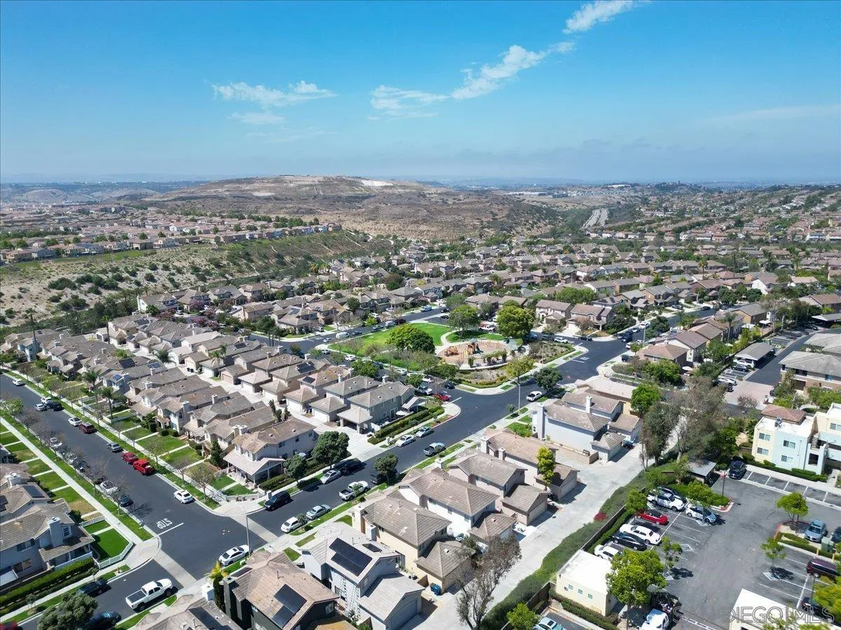 https://cdn.realtyfeed.com/cdn/127/260015144/07628cce2a8f5601ae282e7a27b73eee.webp