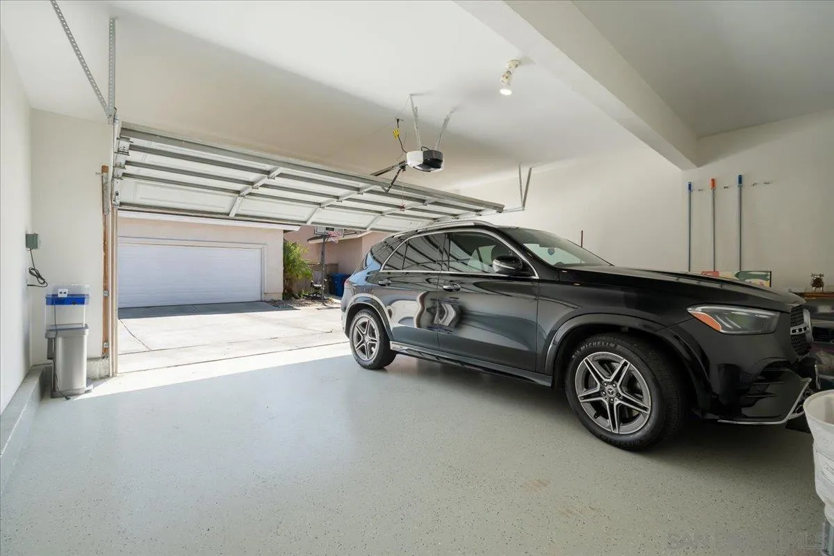 https://cdn.realtyfeed.com/cdn/127/260015144/53023d2cf0a4b1c3273867bec1784800.webp
