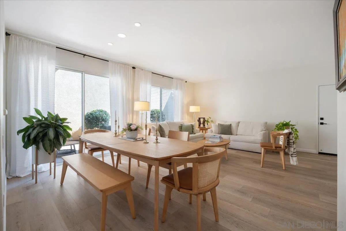 https://cdn.realtyfeed.com/cdn/127/260015144/554274b13bde0bce2393a78736ea914b.webp