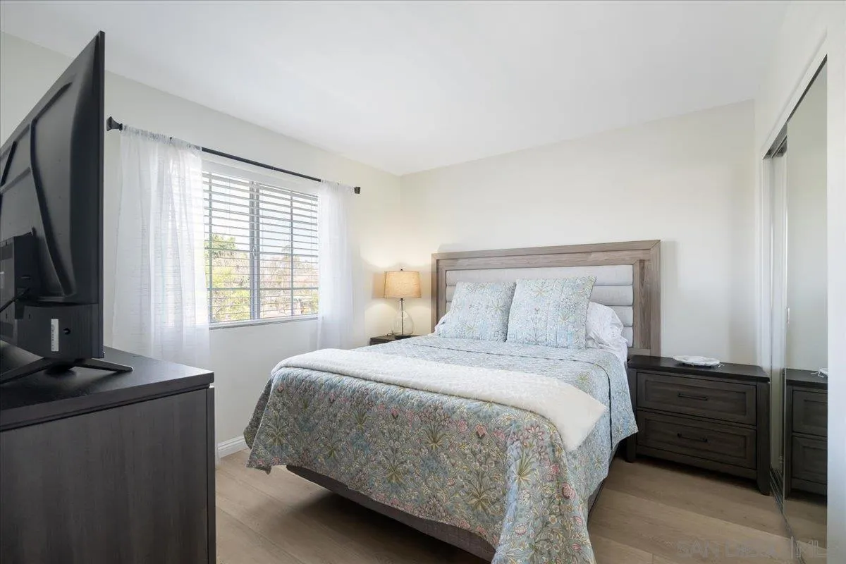 https://cdn.realtyfeed.com/cdn/127/260015144/6386edaaaa73cd00f08aa5feb0031e1d.webp