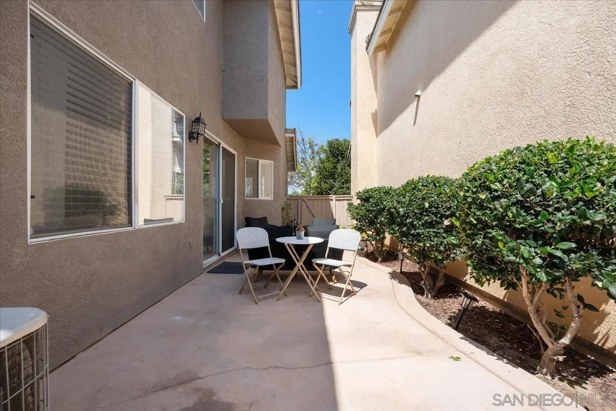 https://cdn.realtyfeed.com/cdn/127/260015144/89b188192af9fa71076fb6981815238d.webp