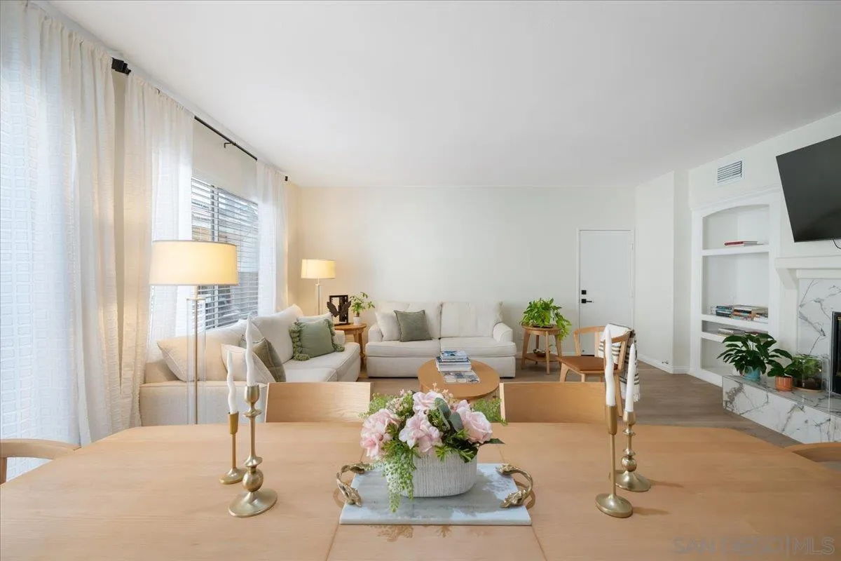 https://cdn.realtyfeed.com/cdn/127/260015144/d6e66233526e5d137788029885753511.webp