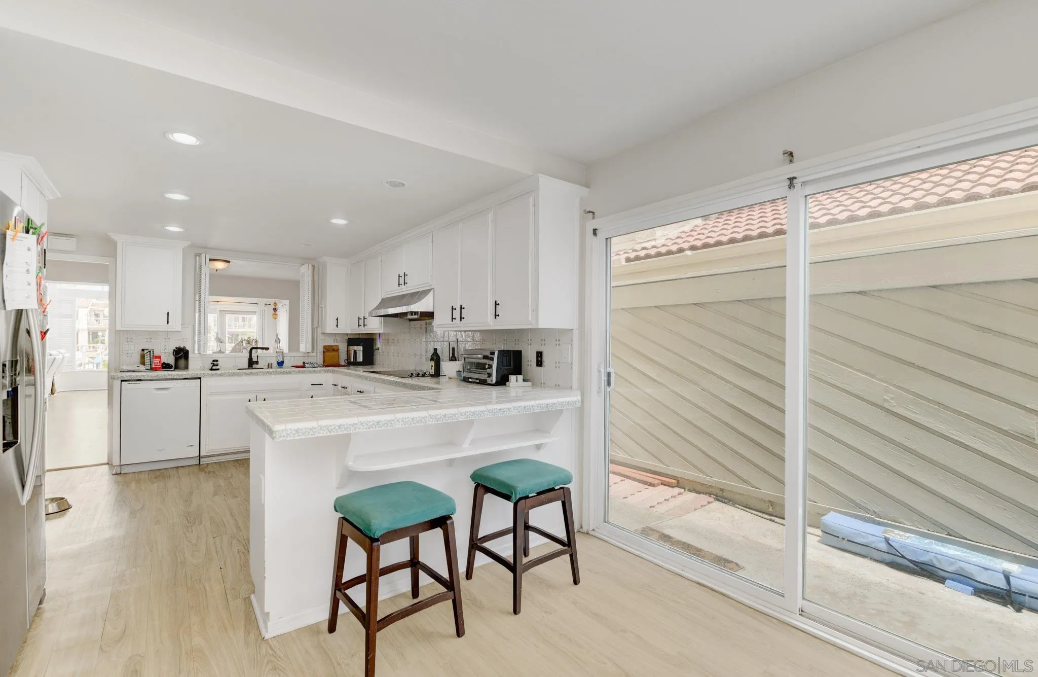 https://cdn.realtyfeed.com/cdn/127/260015145/6e1b9700bd32f5d5f4d79432a83c1597.webp