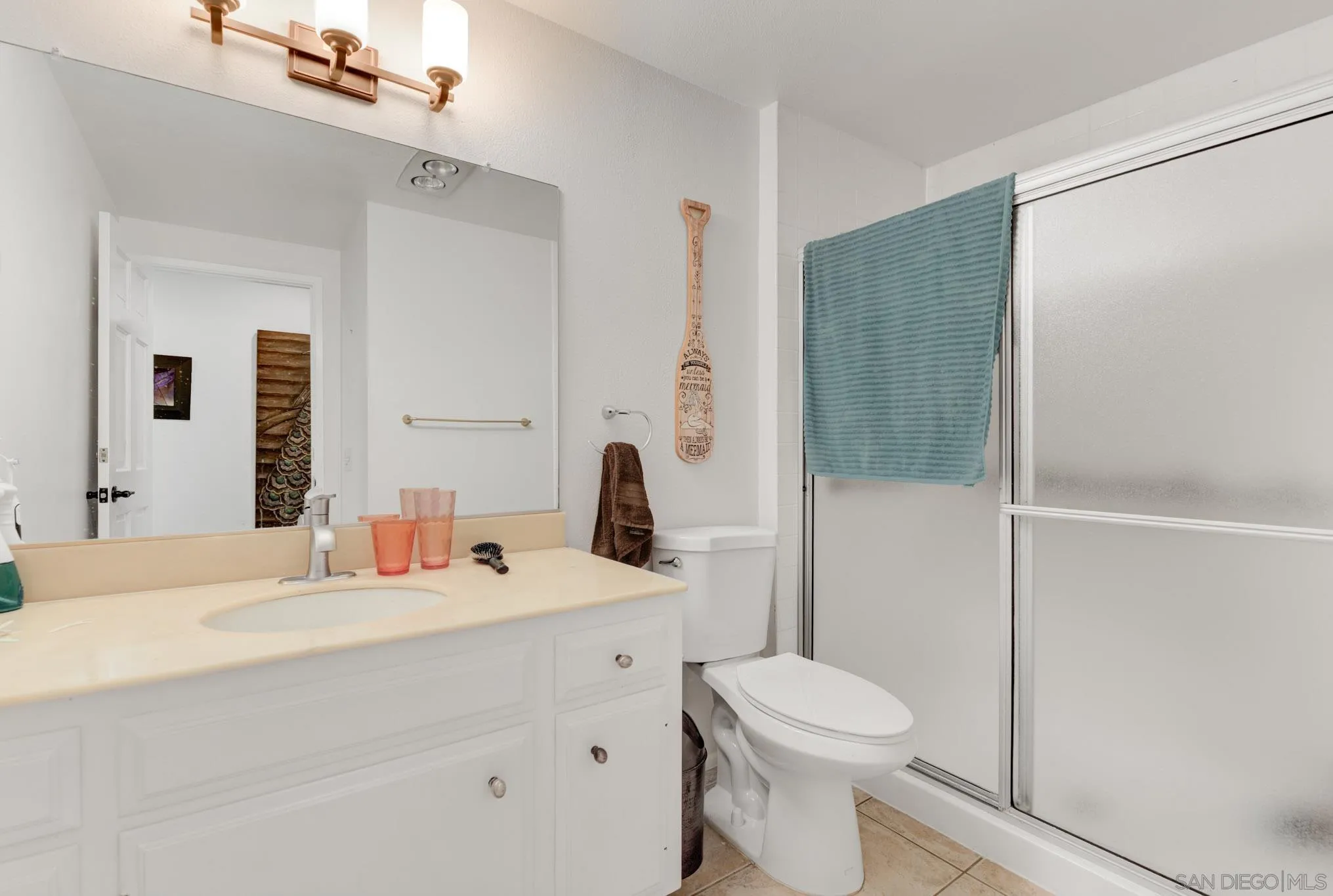 https://cdn.realtyfeed.com/cdn/127/260015145/c51907f5984d496679156652d95c8407.webp