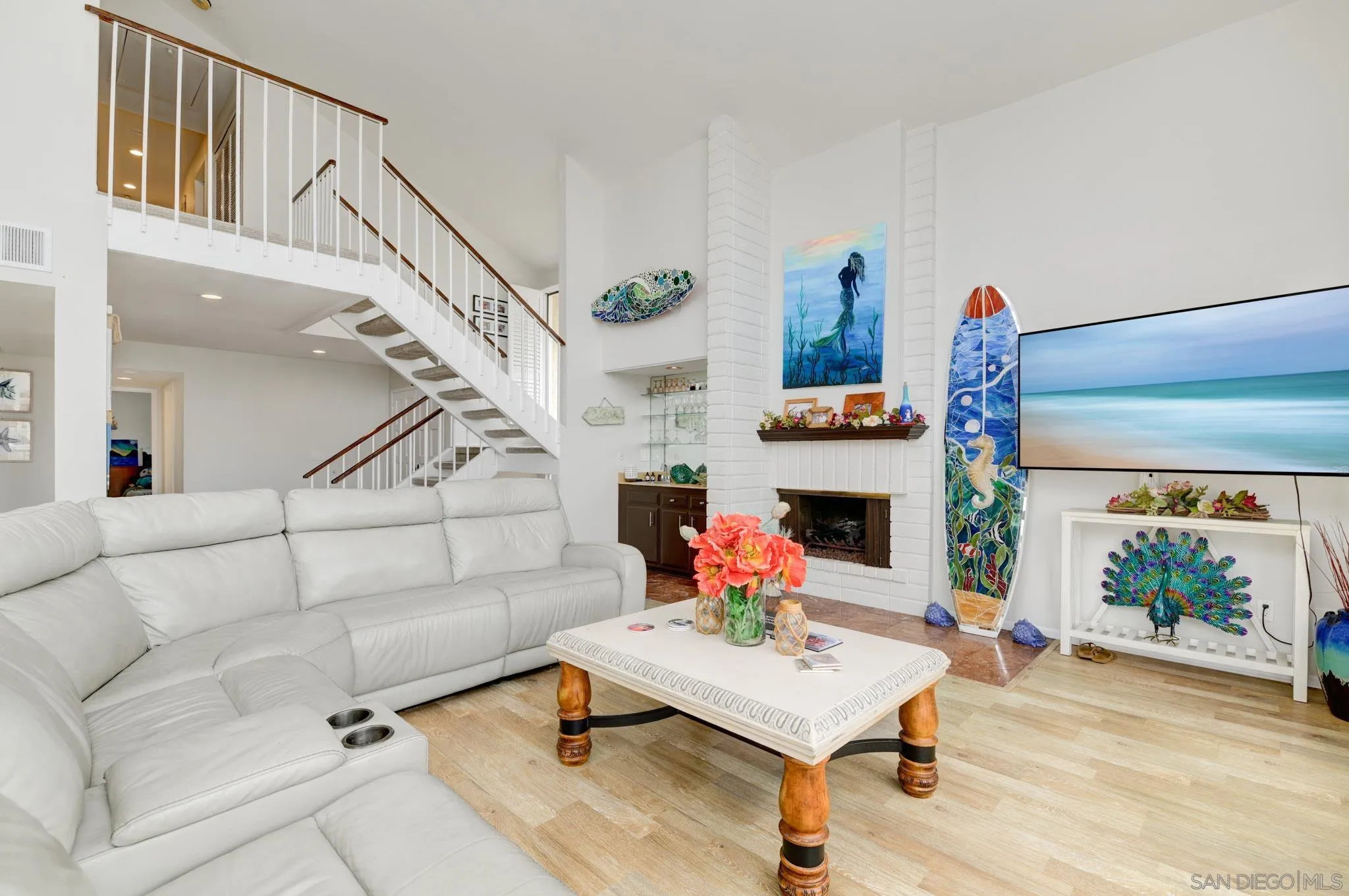https://cdn.realtyfeed.com/cdn/127/260015145/c8a6be8647ab9e49a9cd7d7904c2ddd3.webp