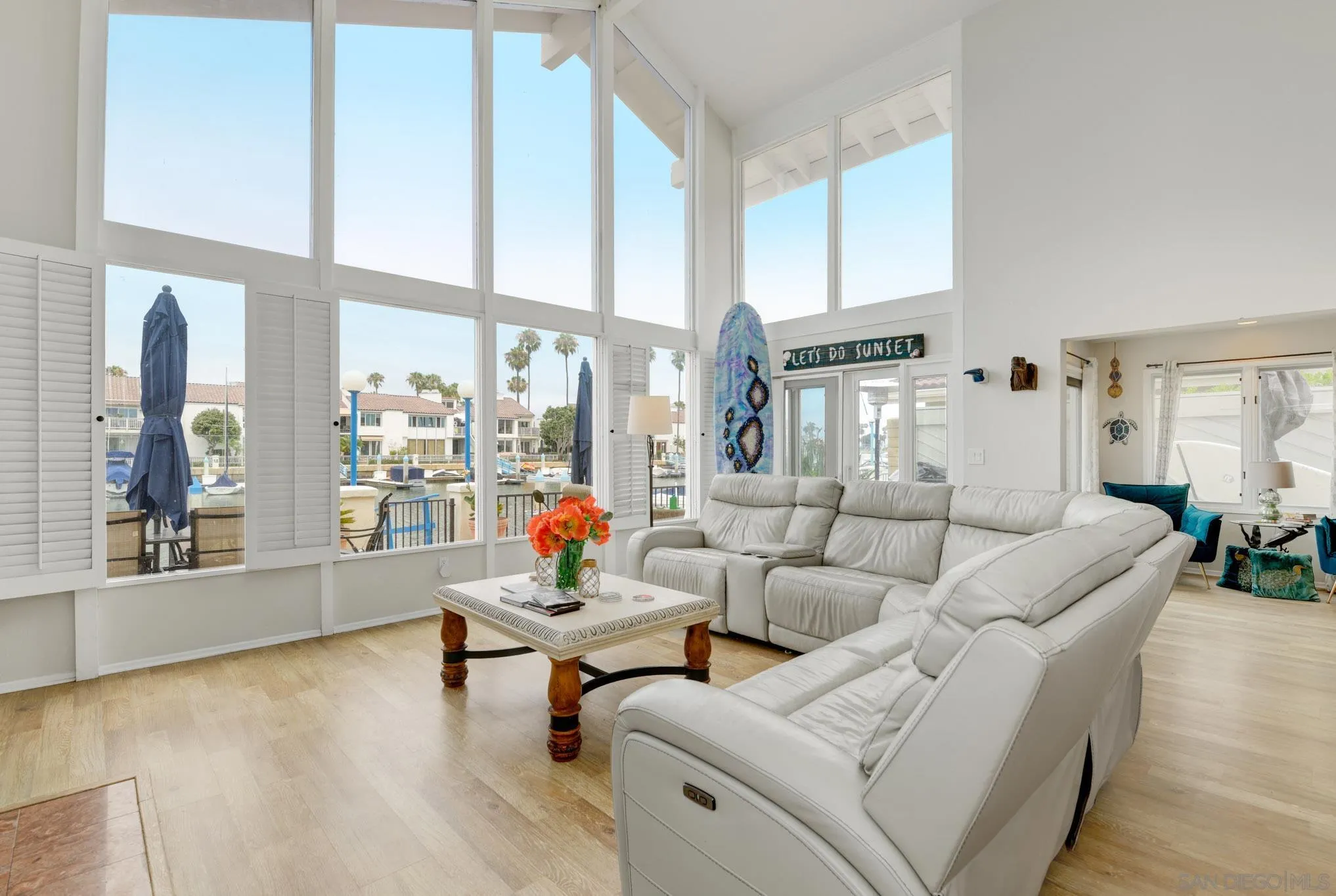 https://cdn.realtyfeed.com/cdn/127/260015145/fbb6b2b08e811ccd1127ee9cbf488954.webp