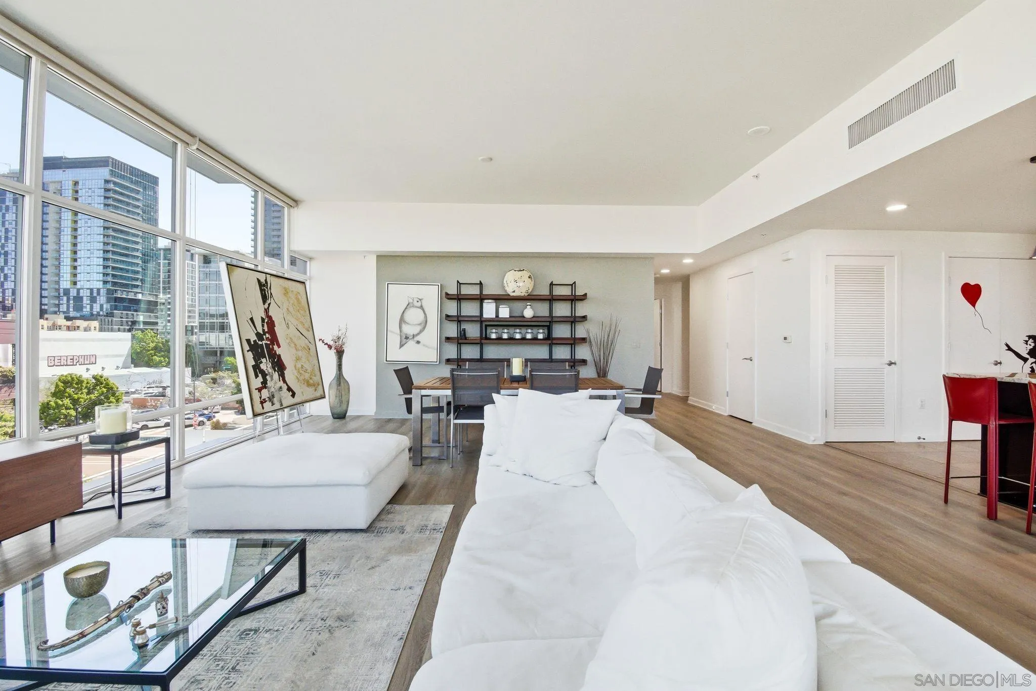 Photo #23: 260015148 Listing: Photo #23
