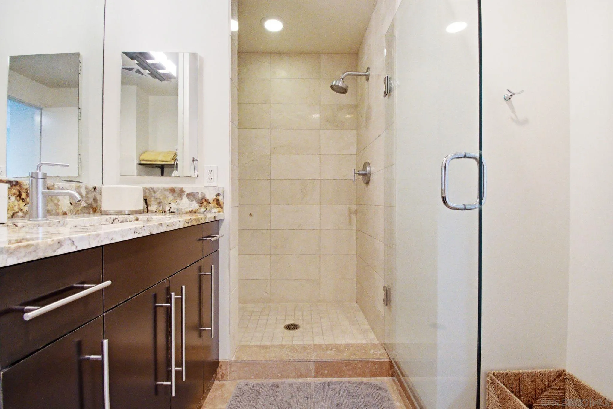 Photo #38: 260015148 Listing: Photo #38