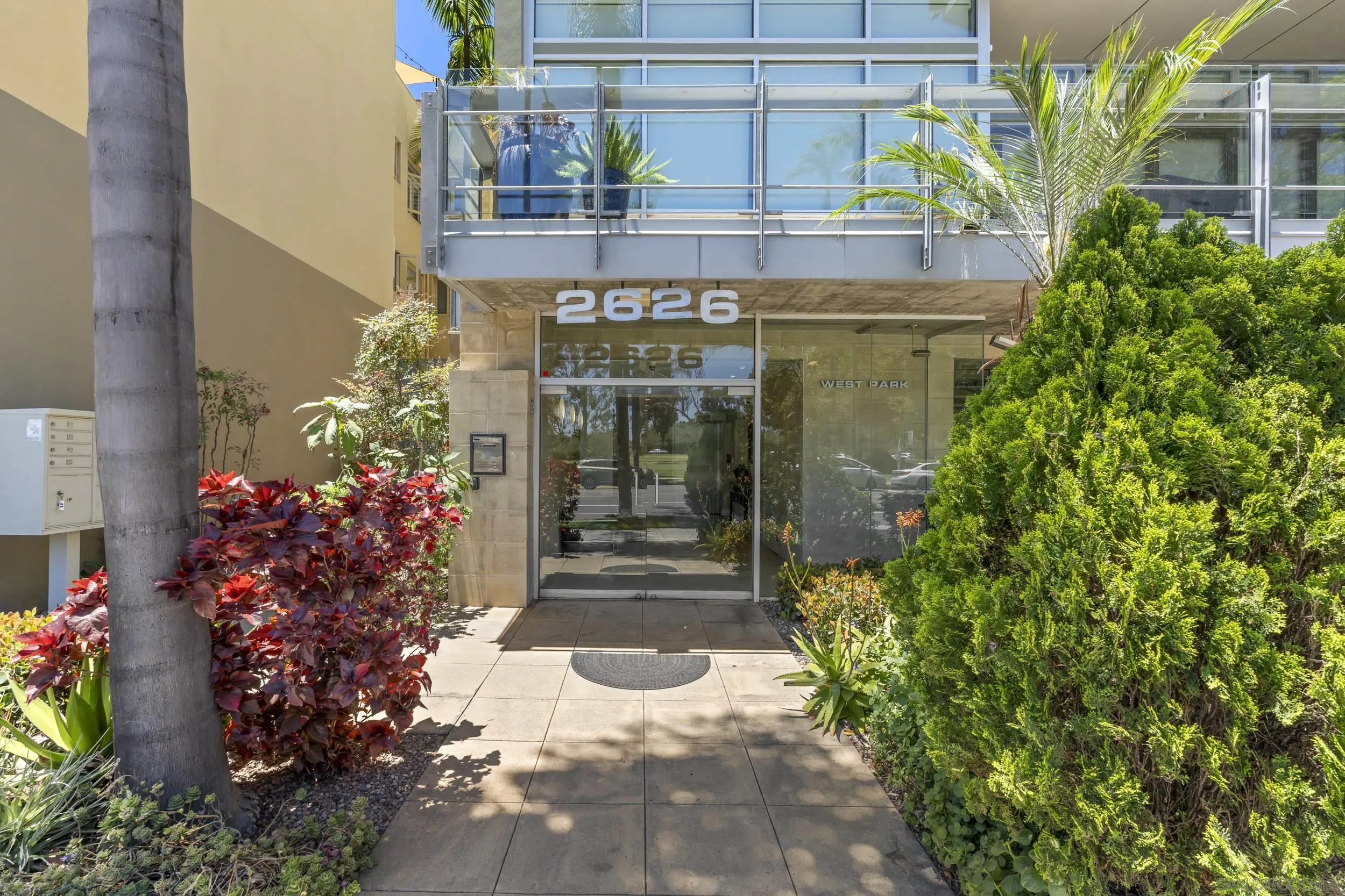 https://cdn.realtyfeed.com/cdn/127/260015152/1ad6b28dad4c1dec72c036171e0eed12.webp