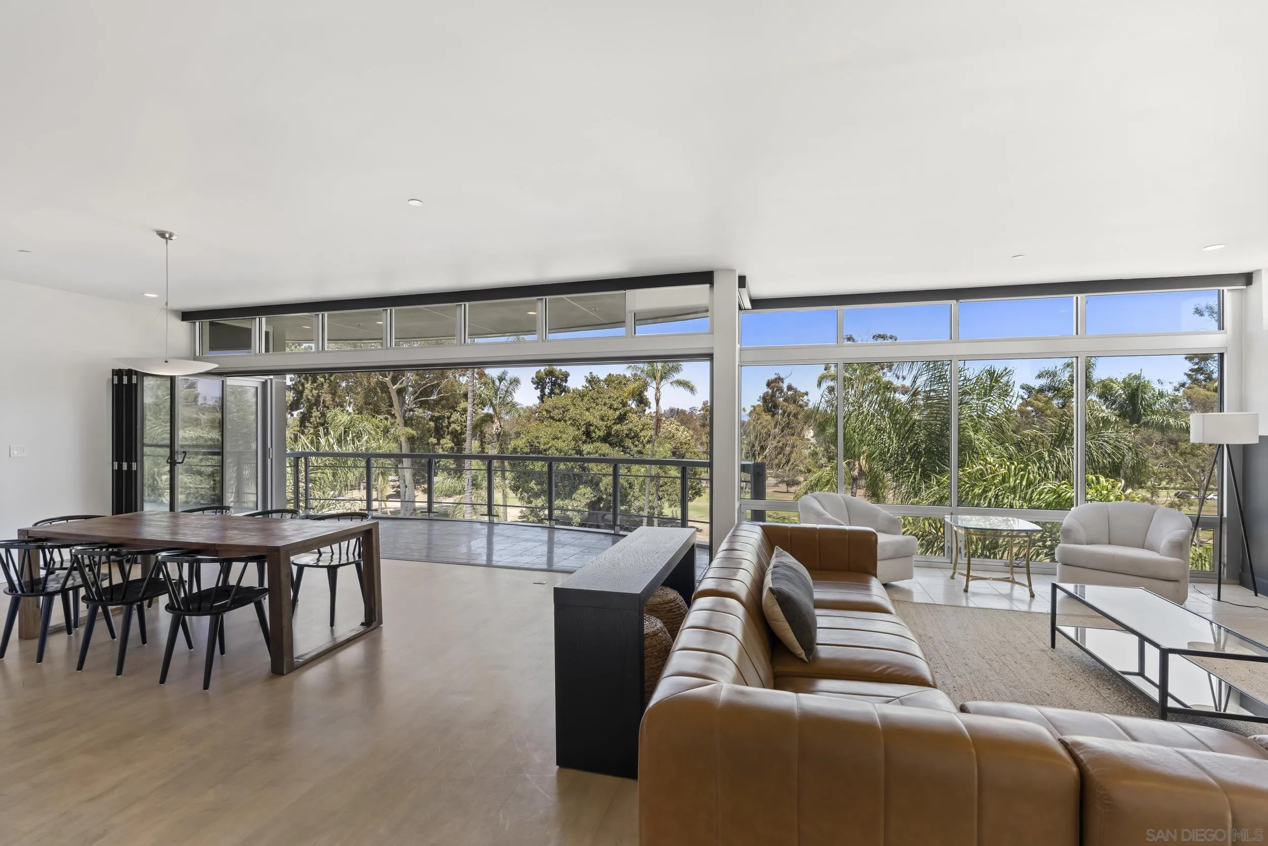 https://cdn.realtyfeed.com/cdn/127/260015152/a119ed12a0f50810e1d39a1f92e78a8f.webp